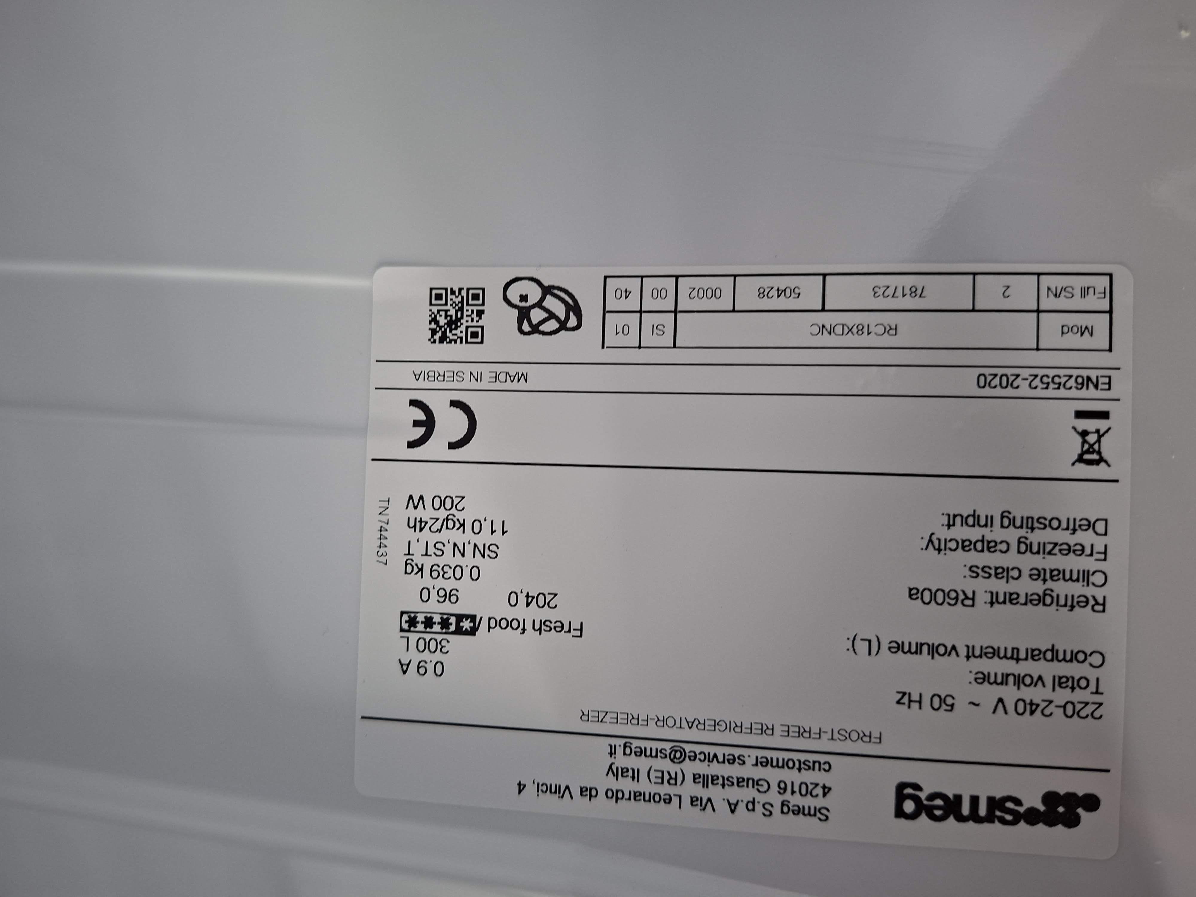 Frižider Smeg RC18XDNC,185 cm