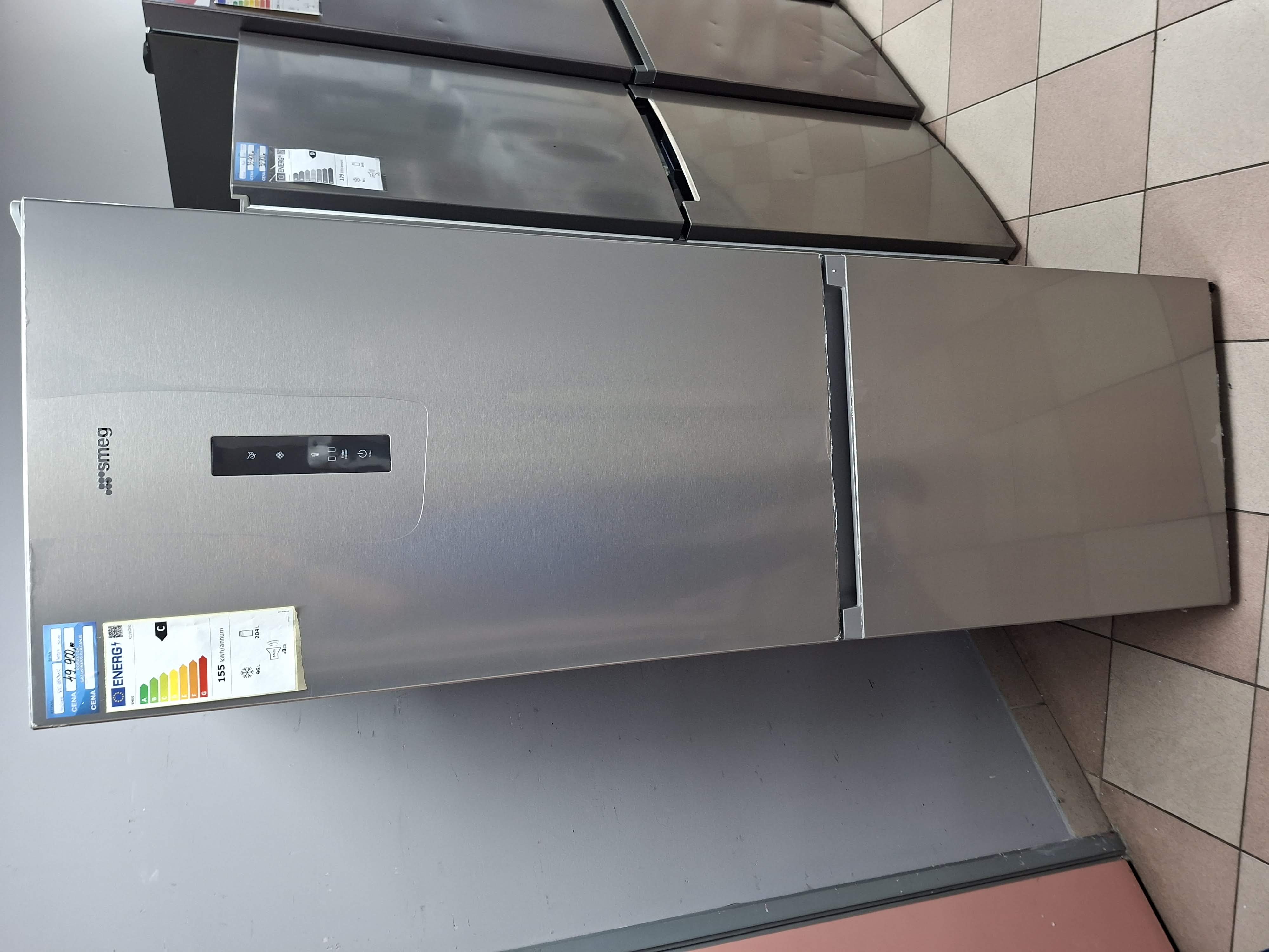 Frižider Smeg RC18XDNC,185 cm
