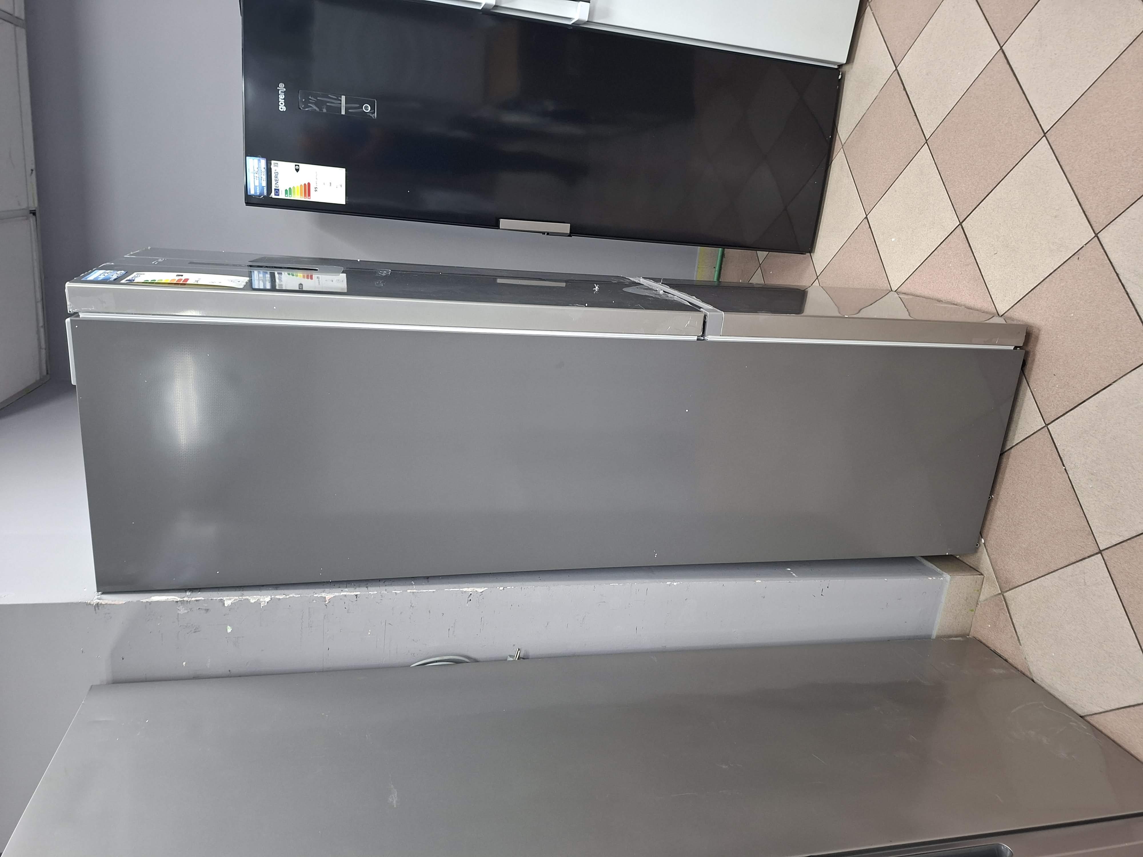 Frižider Smeg  RC20XDNE , 200 cm.