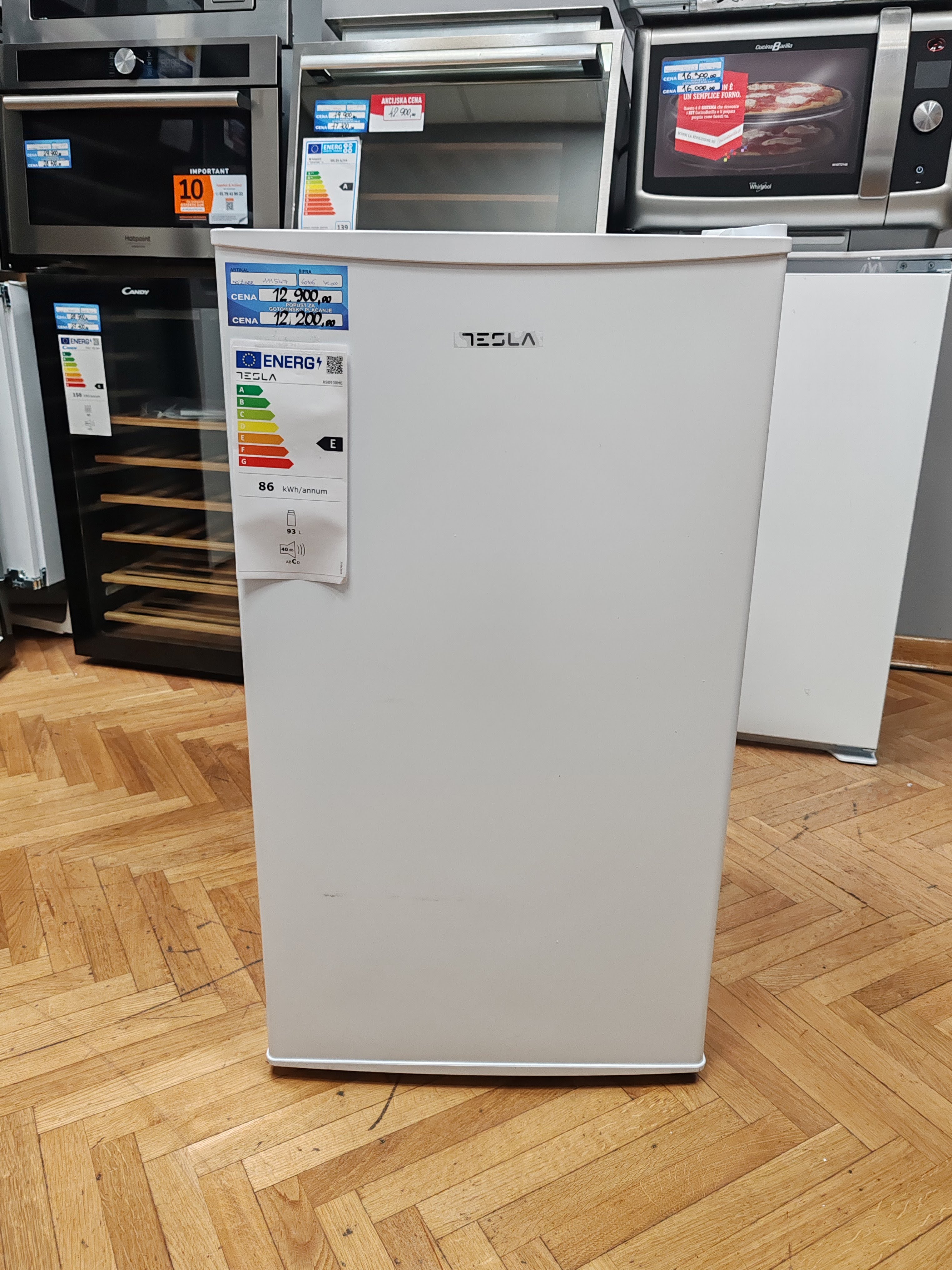 Frižider Tesla RS0930ME, 86cm