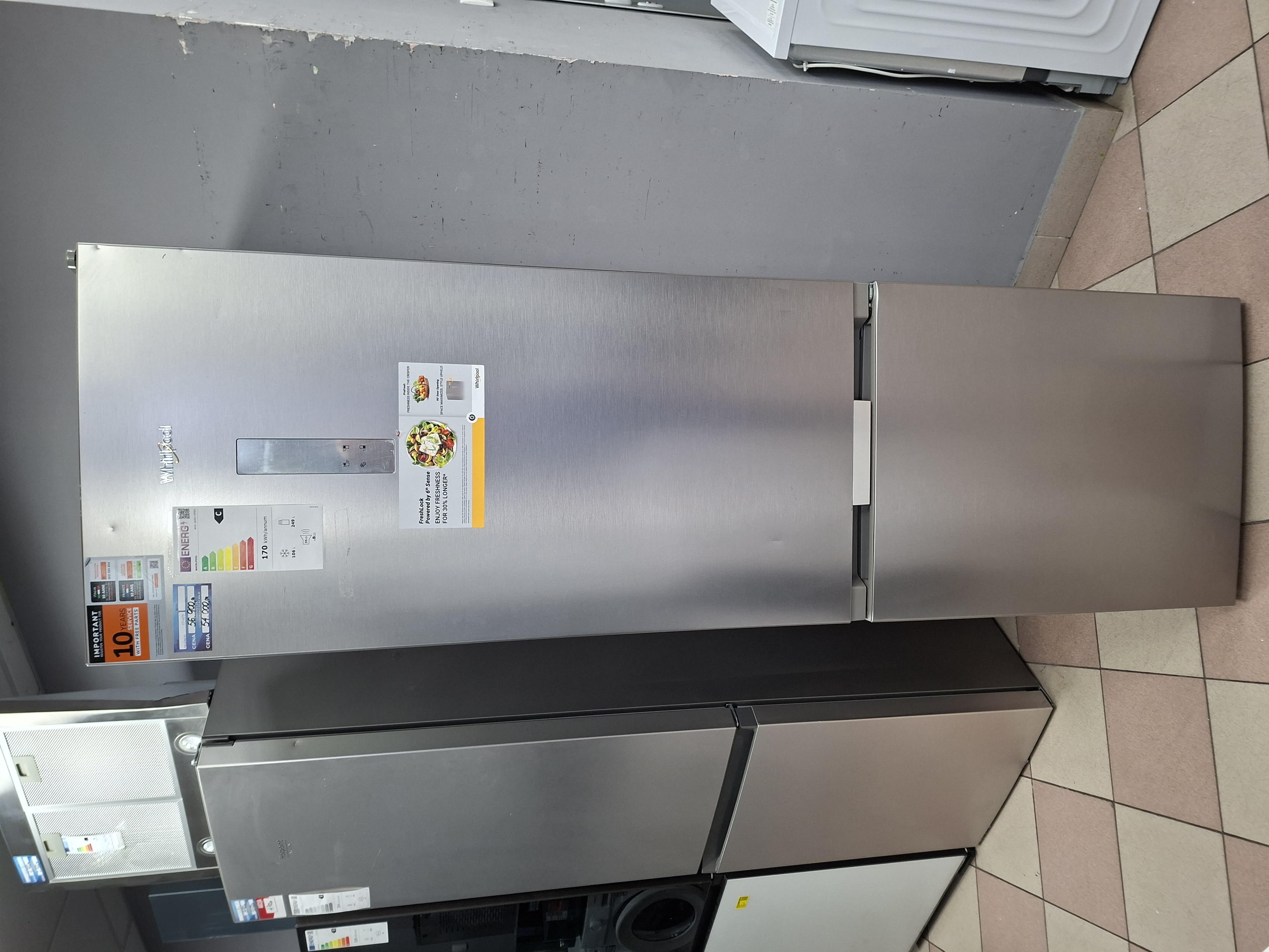 Frižider Whirlpool WHK 26403 XP6E1 , 203 cm.