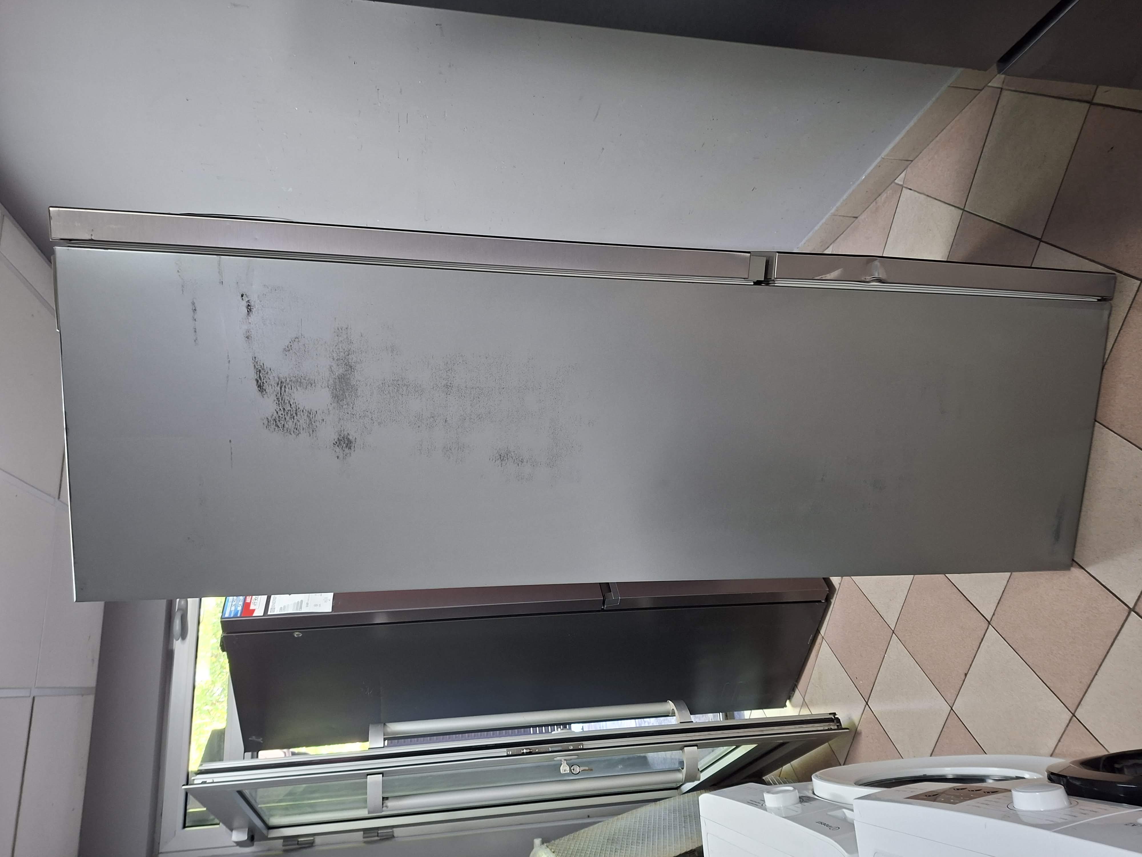 Frižider Whirlpool WHK 26404 XP7E , 203 cm.