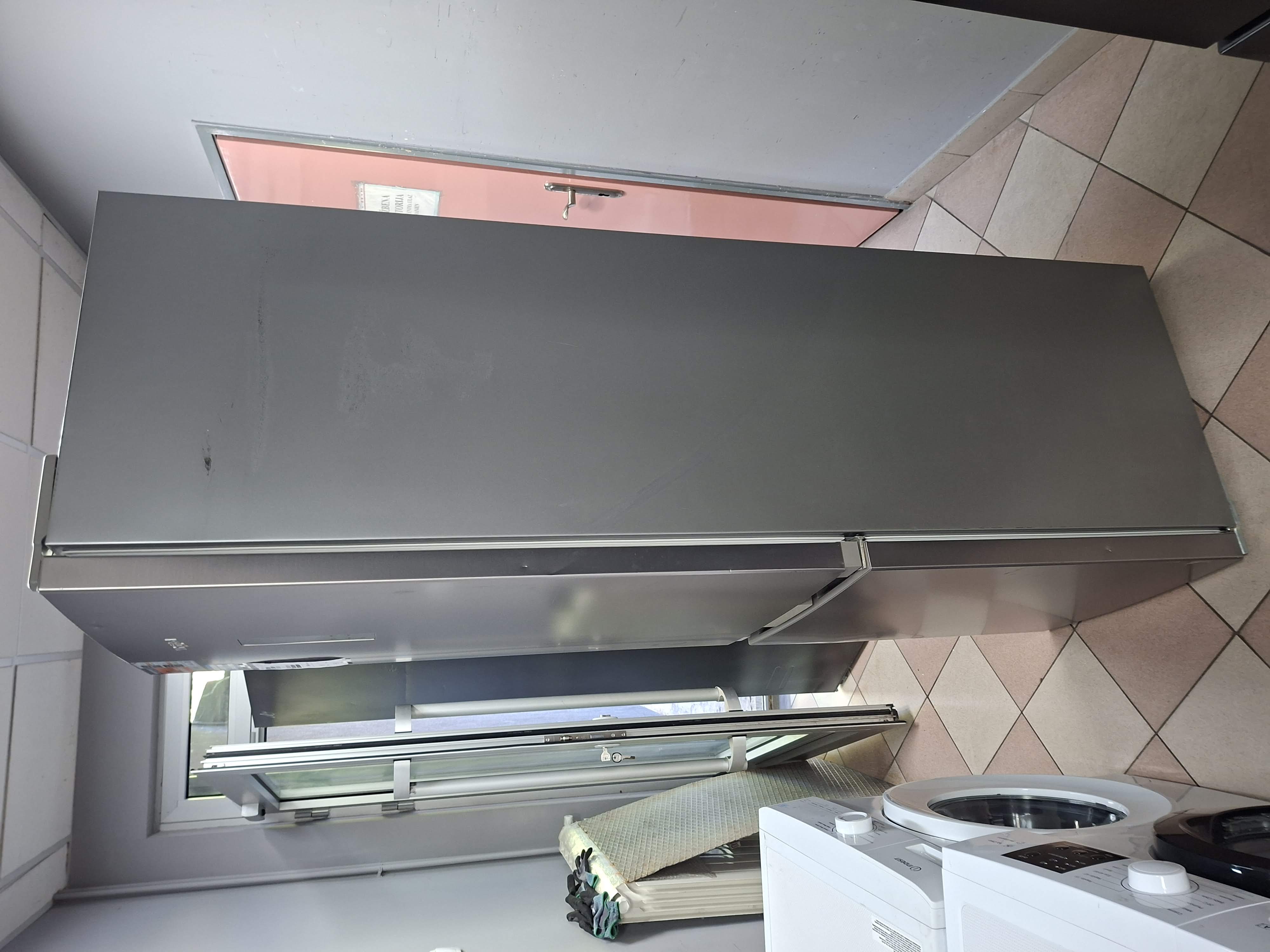 Frižider Whirlpool WHK 26404 XP7E , 203 cm.