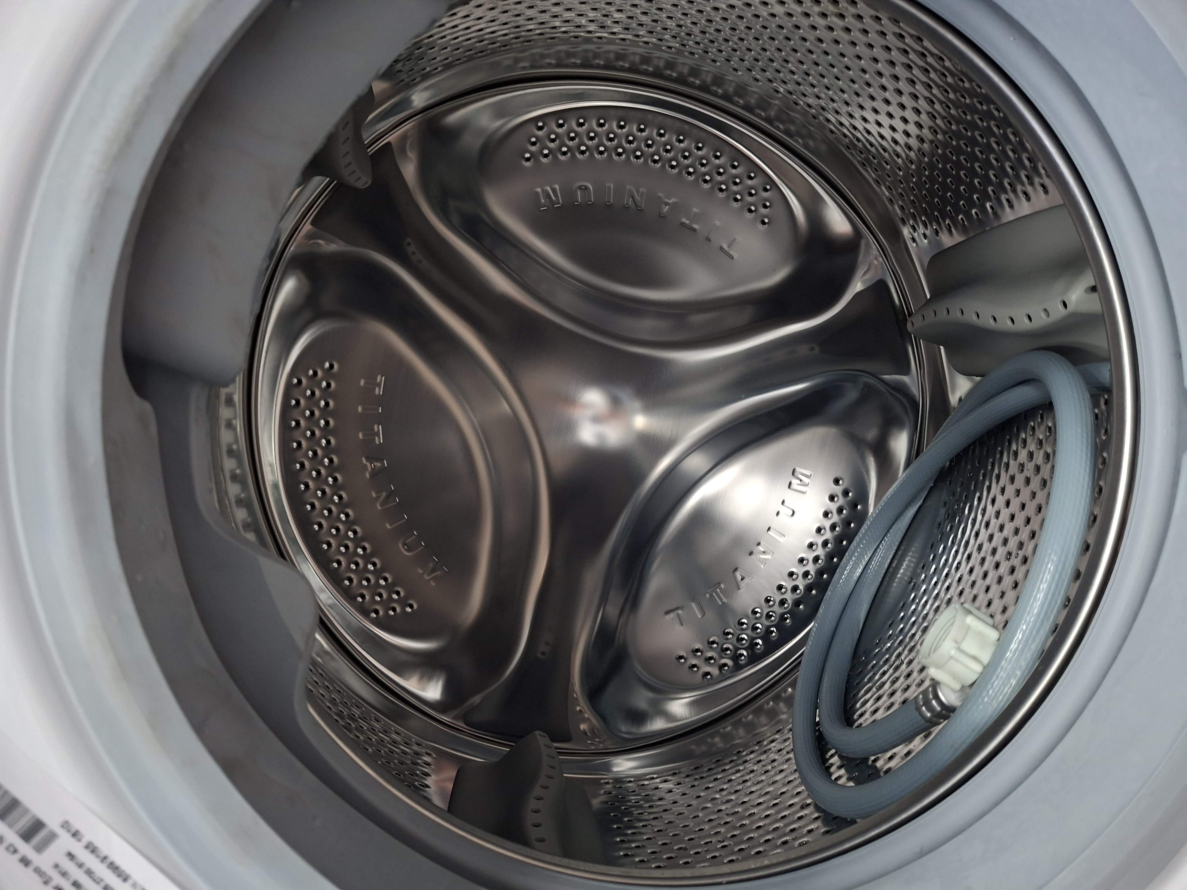 Mašina za pranje i sušenje Bauknecht WT Super Eco 86 43 N , 8+6 kg.