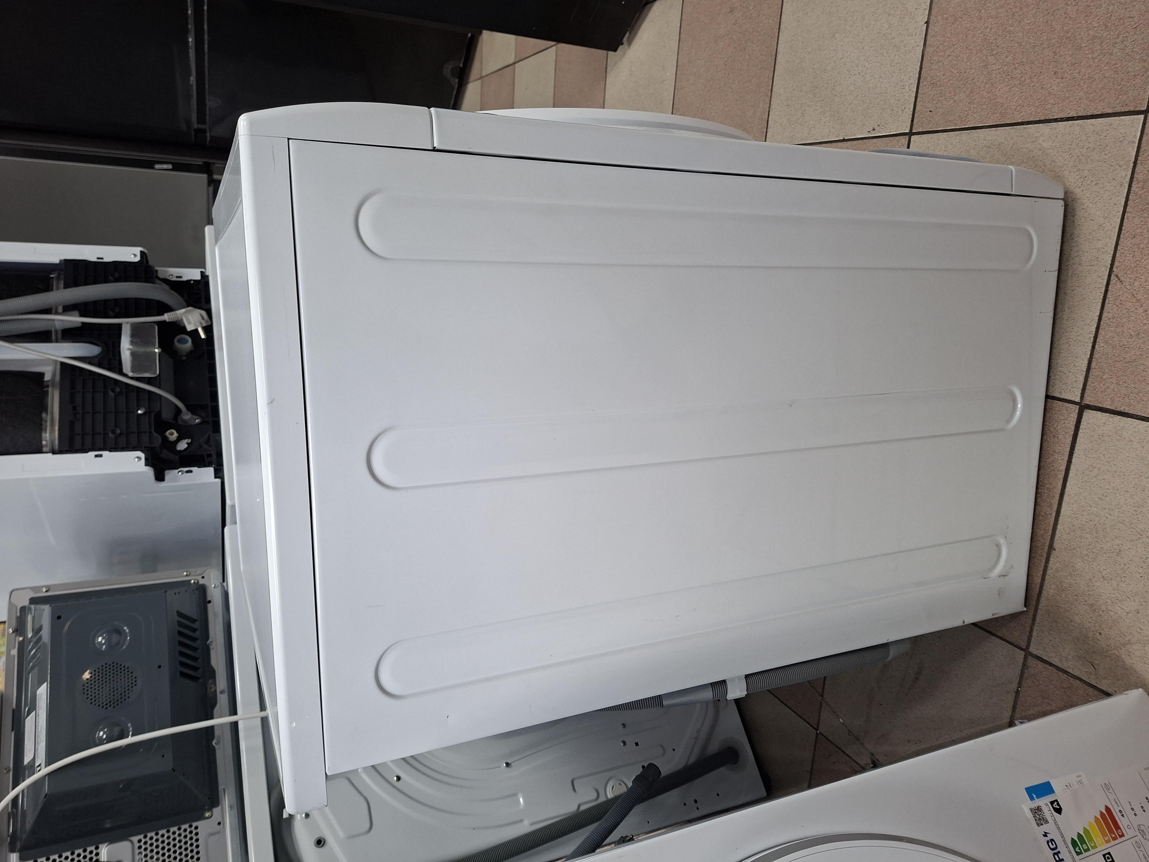 Mašina za pranje i sušenje Bauknecht WT Super Eco 86 43 N , 8+6 kg.