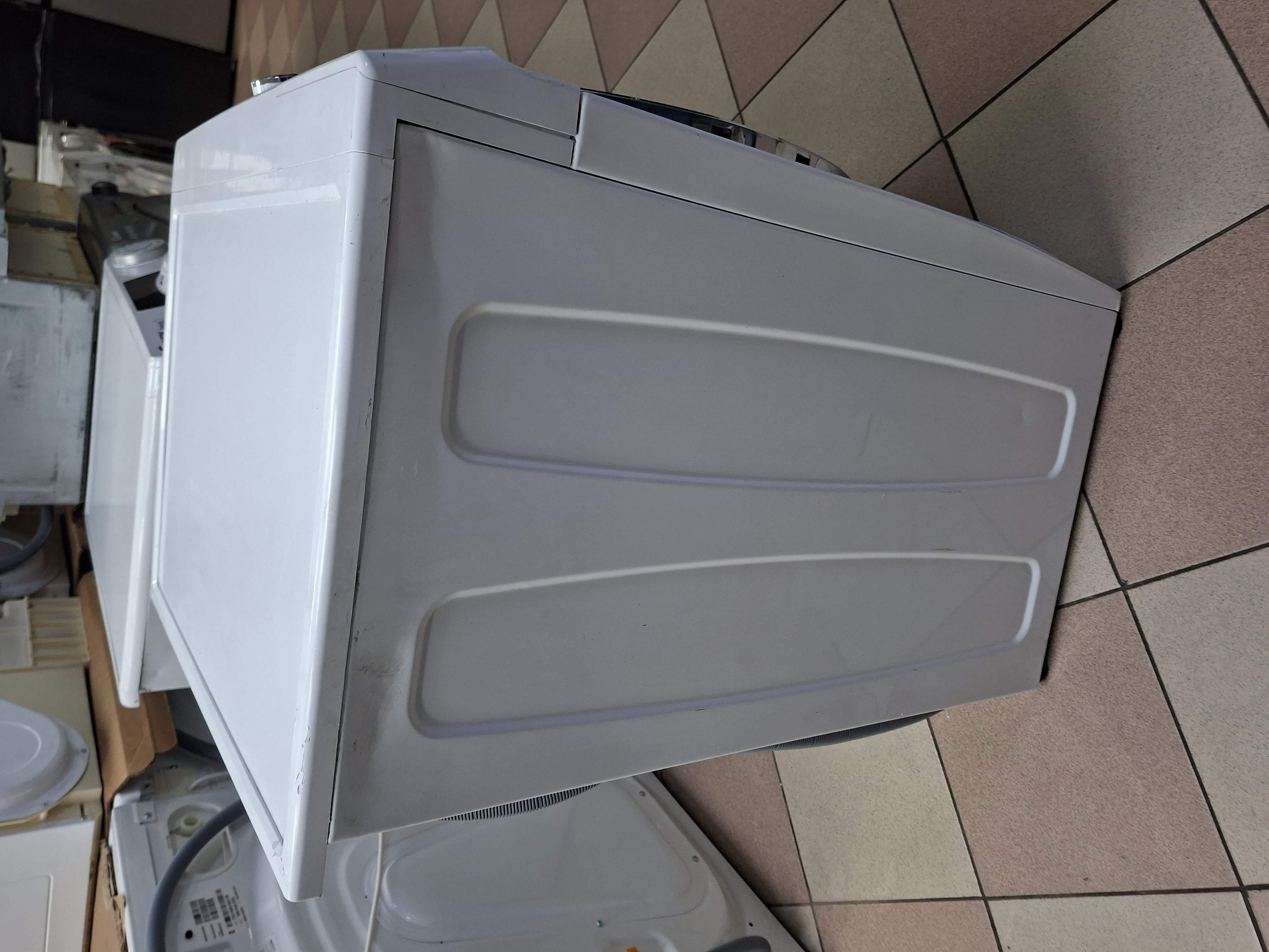 Mašina za pranje i sušenje Hoover HD 495AMC/1-S , 9+5 kg.