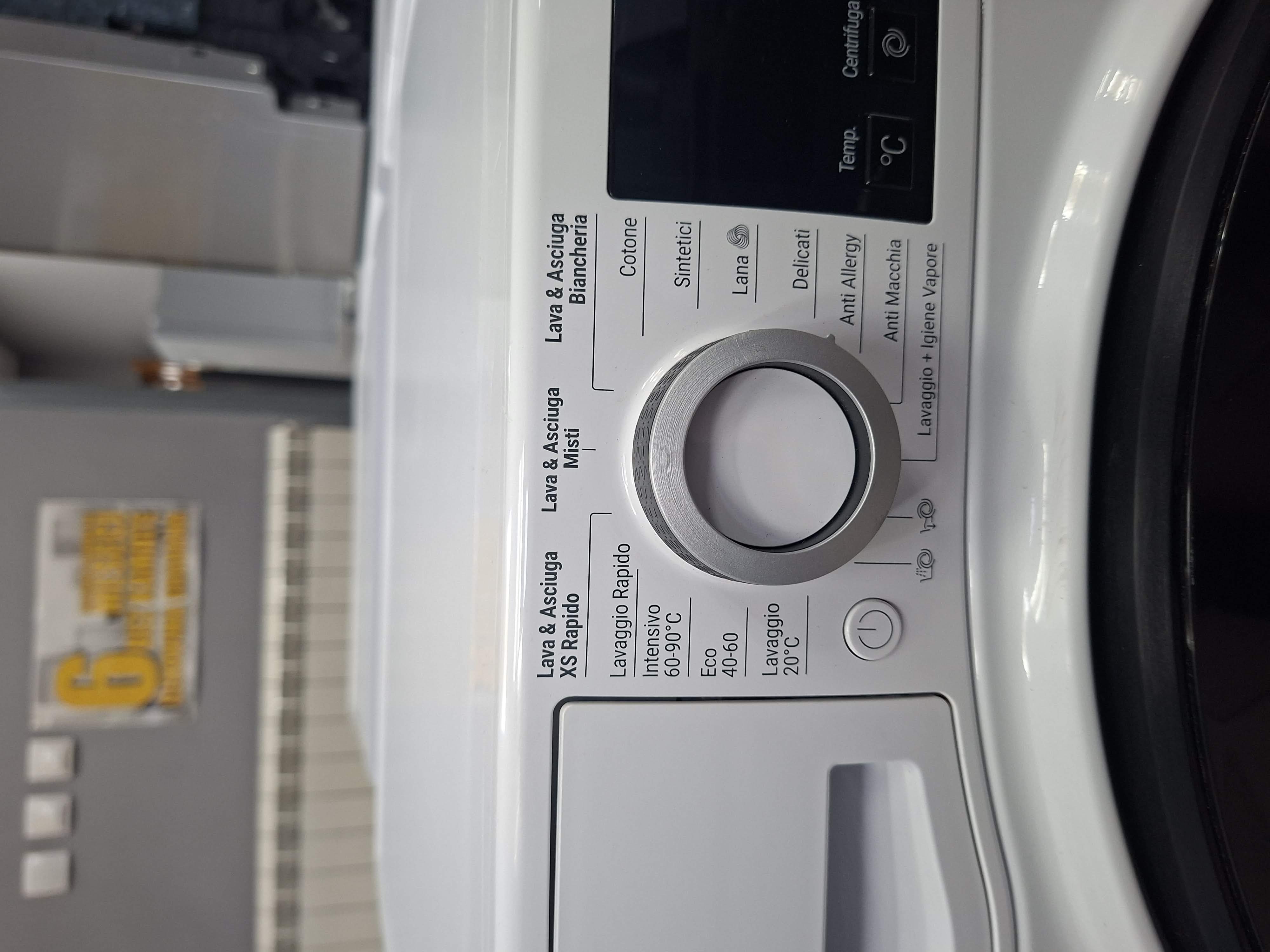 Mašina za pranje i sušenje Hotpoint Ariston NDB 964489WDA IT