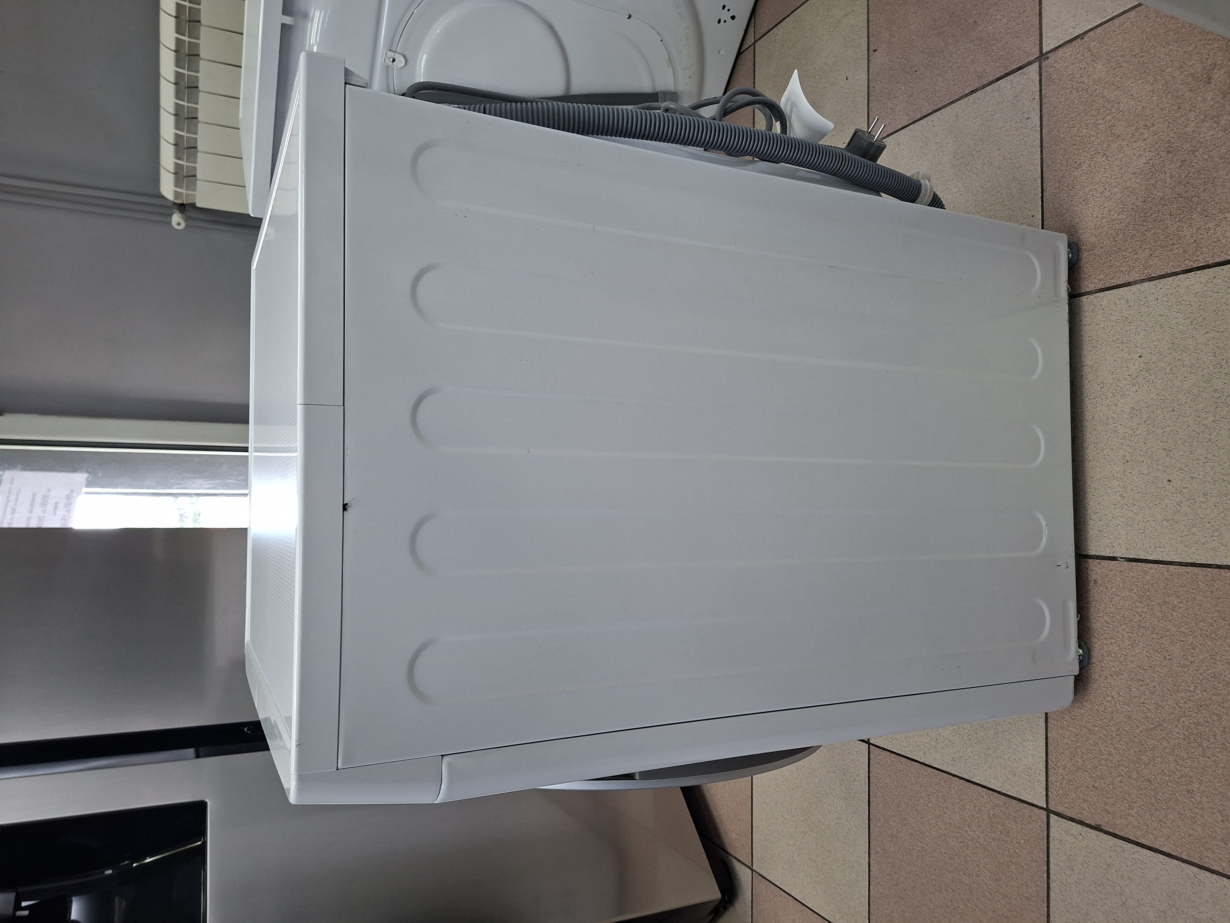 Mašina za pranje i sušenje LG V7WD107H2E , 10.5+7 kg.