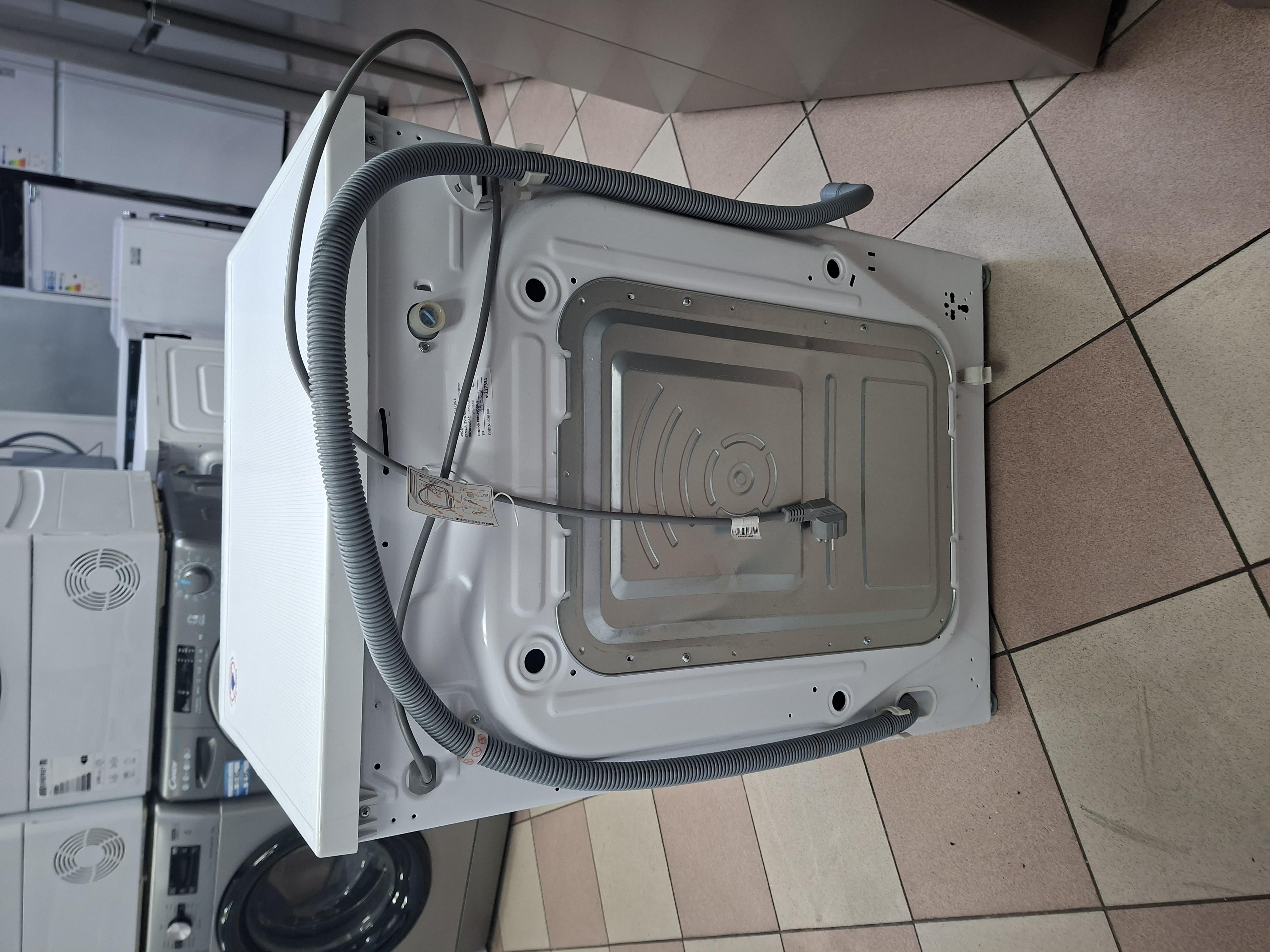 Mašina za pranje i sušenje LG W4WR70E6Y , 11+6 kg.