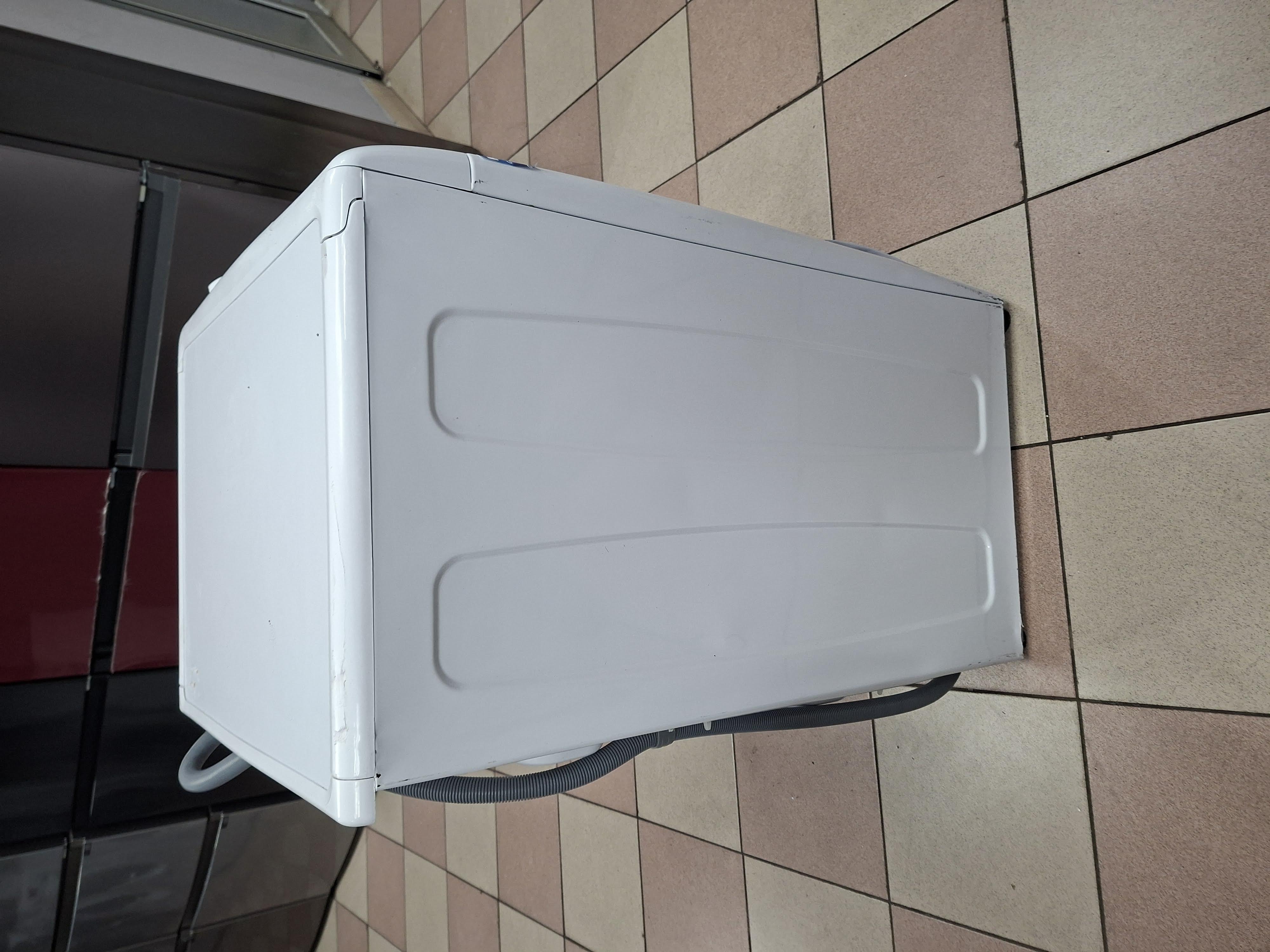 Mašina za pranje i sušenje veša Candy COW4854TWM6/1-S