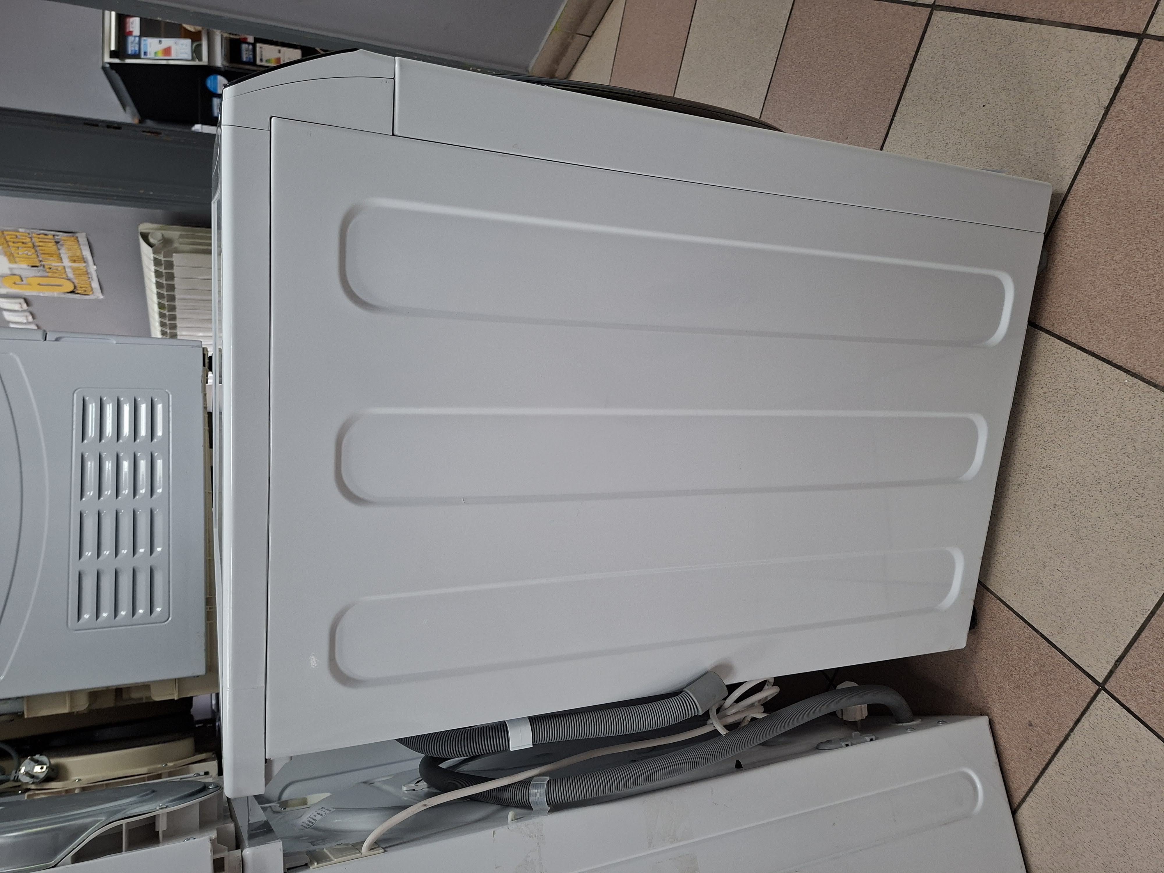 Mašina za Pranje i sušenje veša Haier HWD80-B14939, 8+5 kg.  