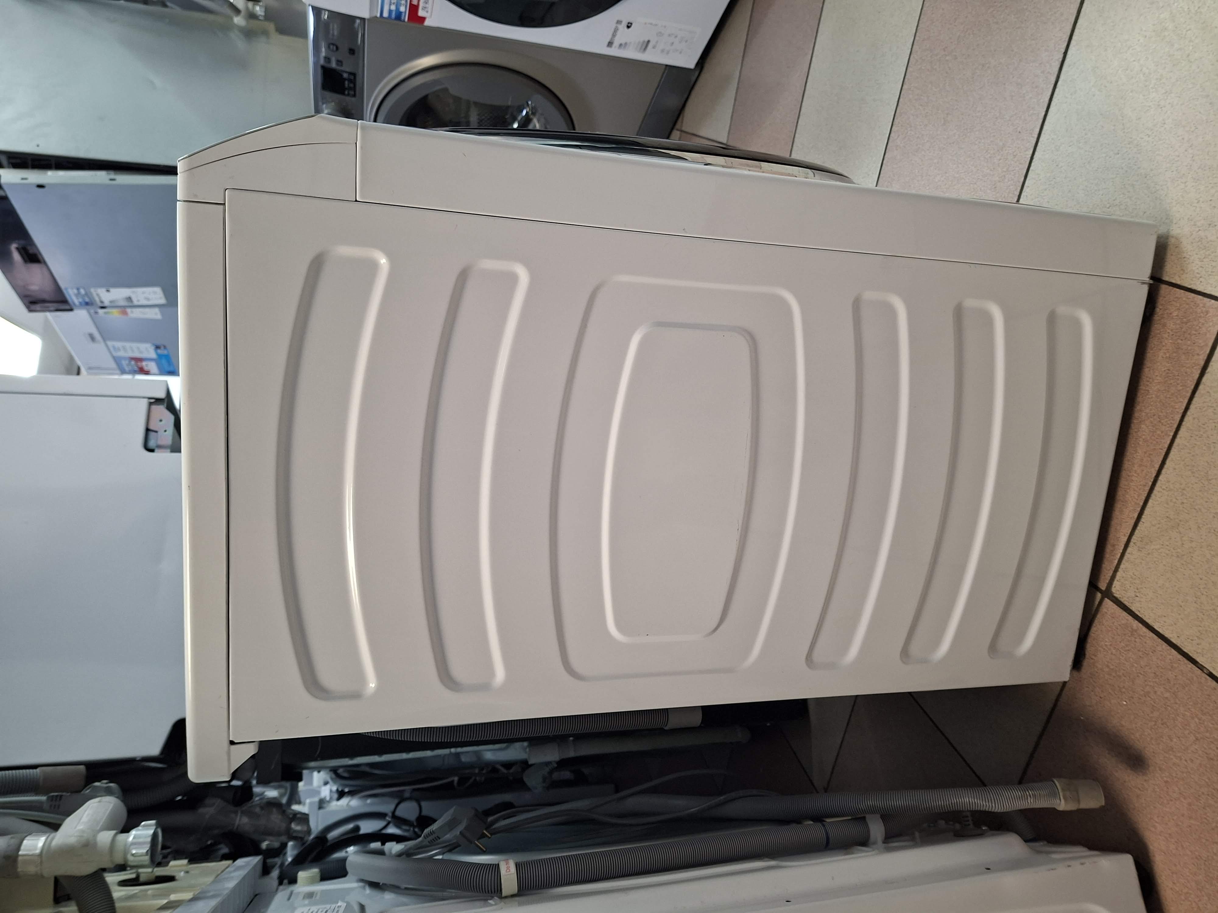 Mašina za pranje i sušenje veša Haier HWD80-B14979 (2)