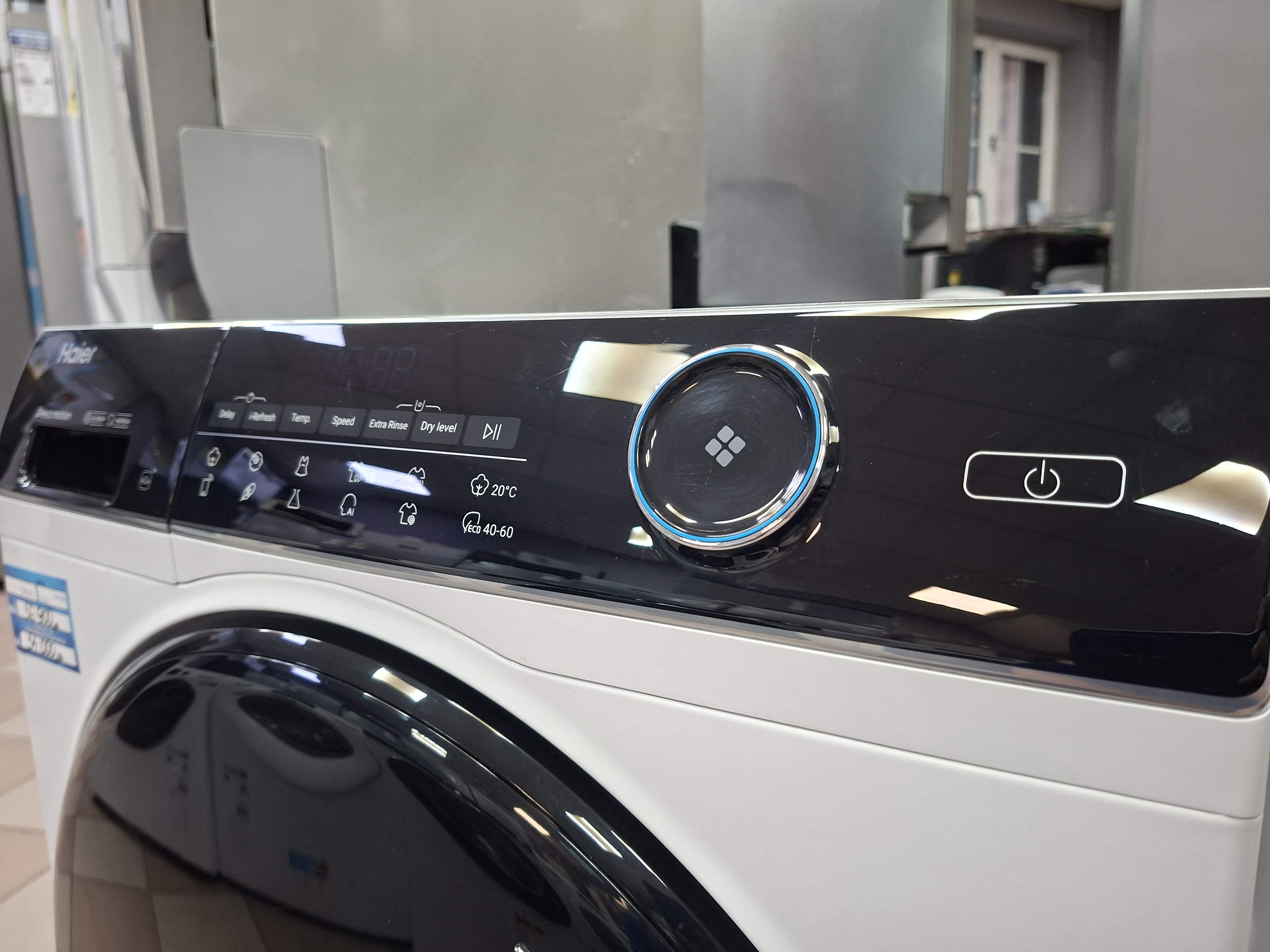 Mašina za pranje i sušenje veša Haier HWD90-B14959U1, 9+6 kg