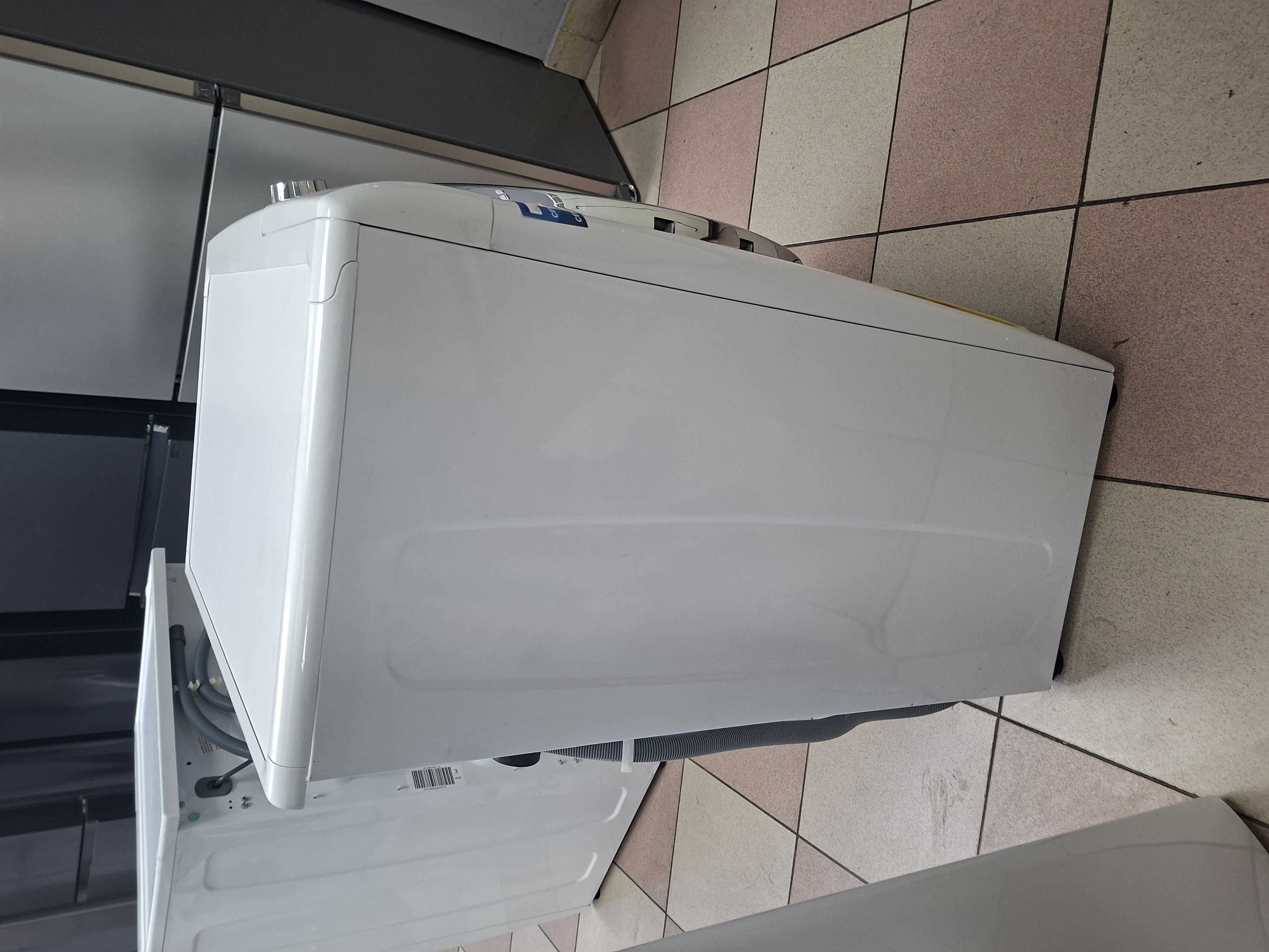 Mašina za pranje i sušenje veša Hoover H3DS4464TAMCE-11, slim 