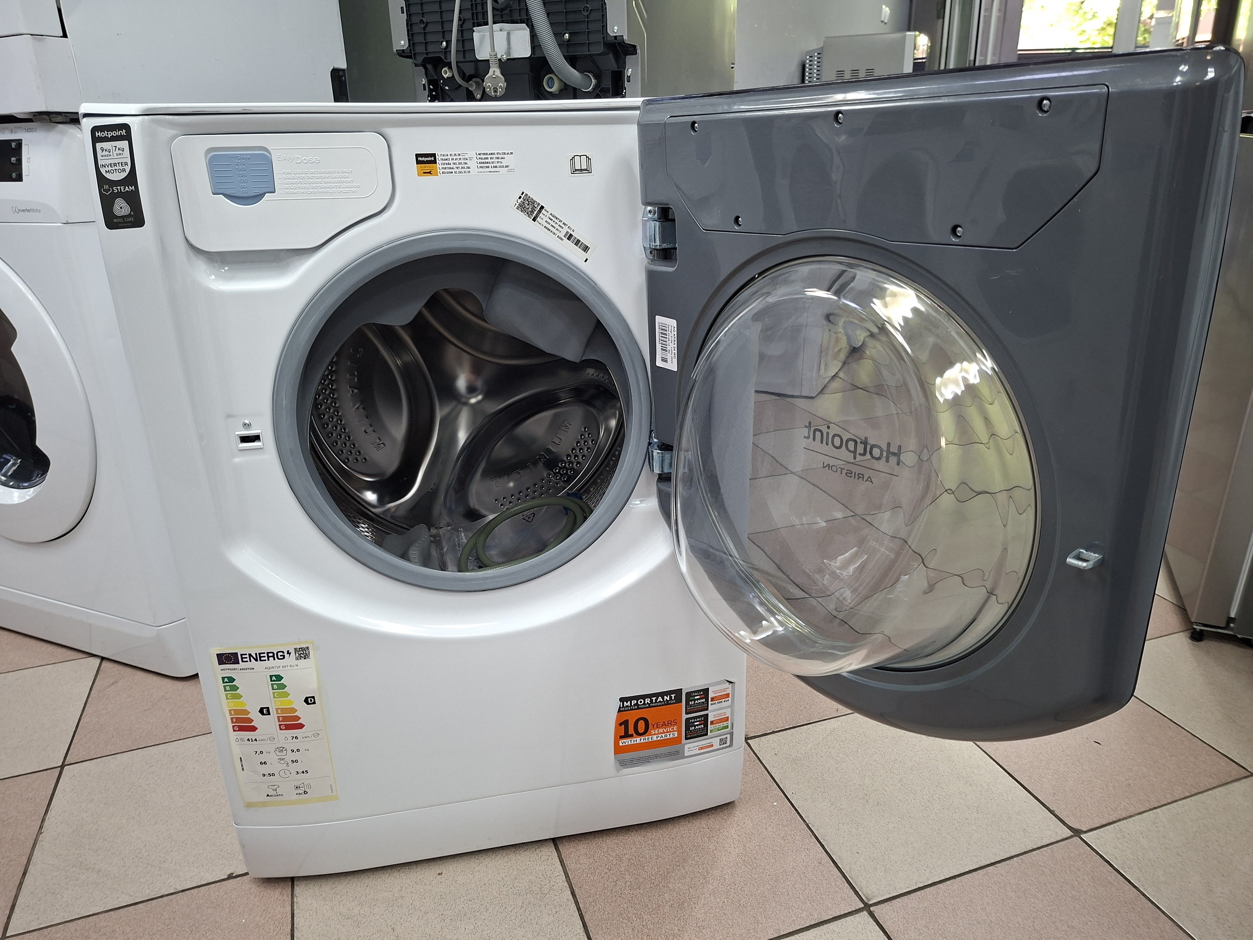Mašina za pranje i sušenje veša Hotpoint Ariston AQD972F 697 EU N