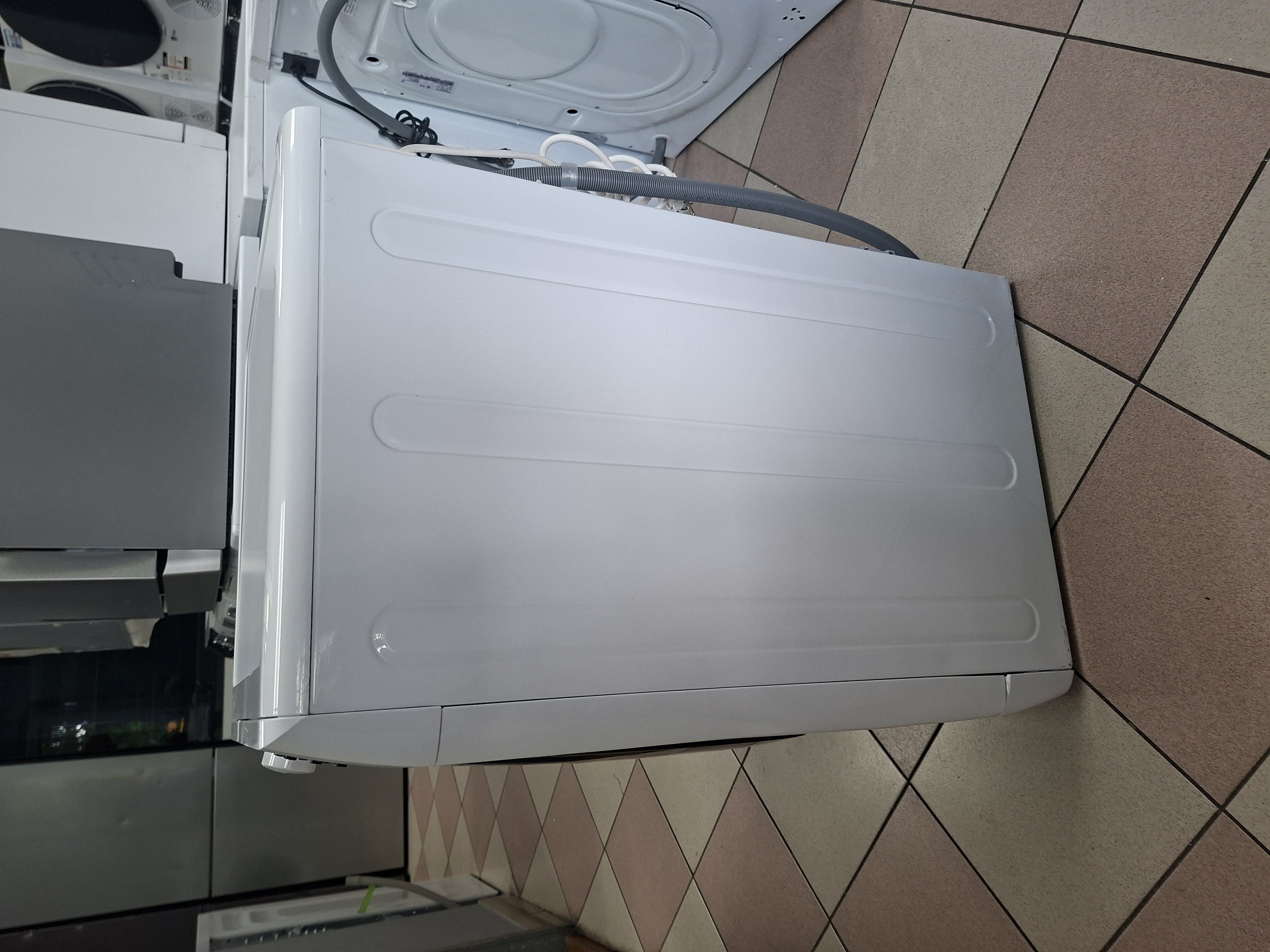 Masina za pranje i susenje vesa Indesit BDE 96436 WKV , 9+6 kg.
