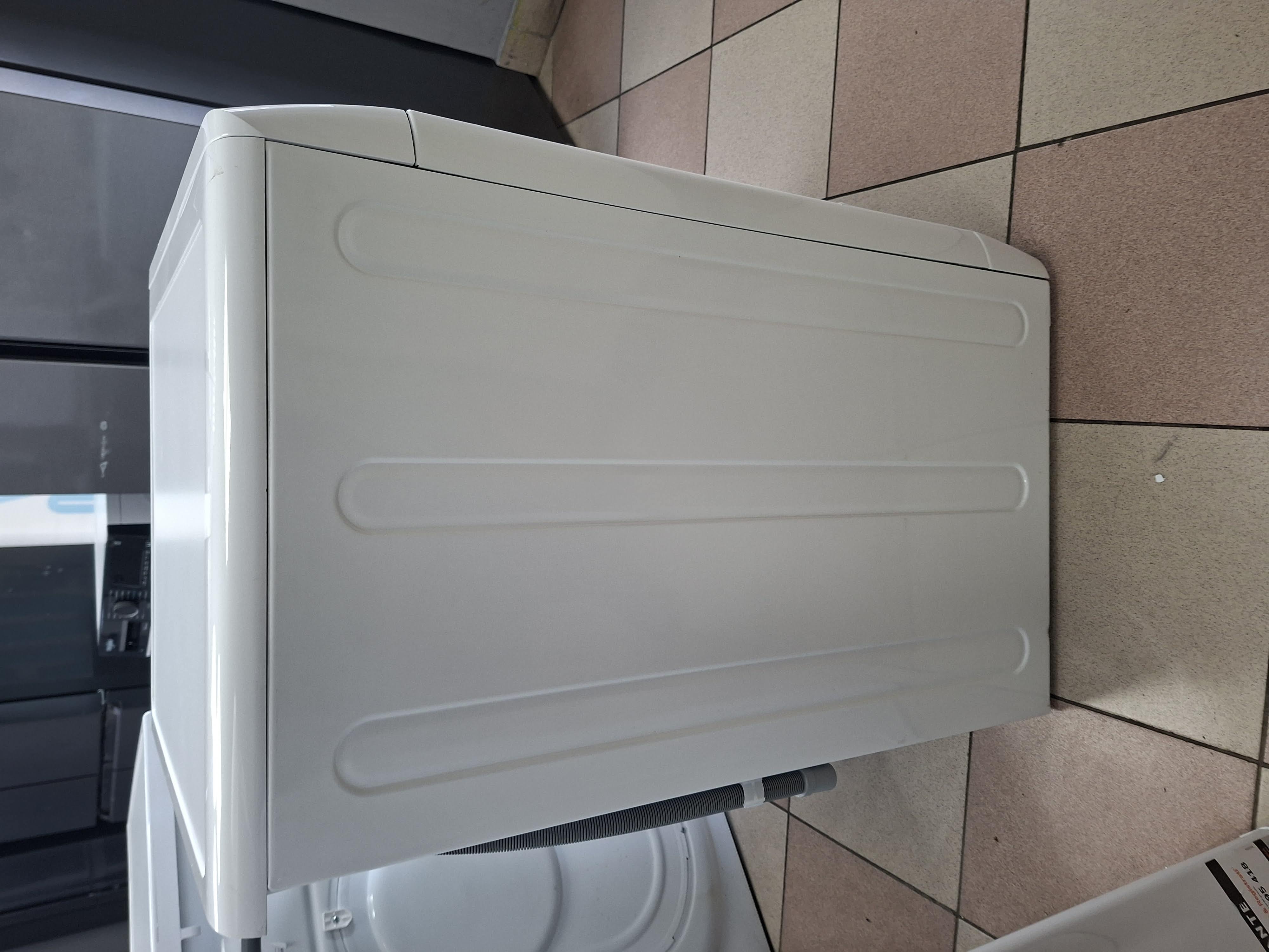 Masina za pranje i susenje vesa Indesit BDE 96436 WKV , 9+6 kg.