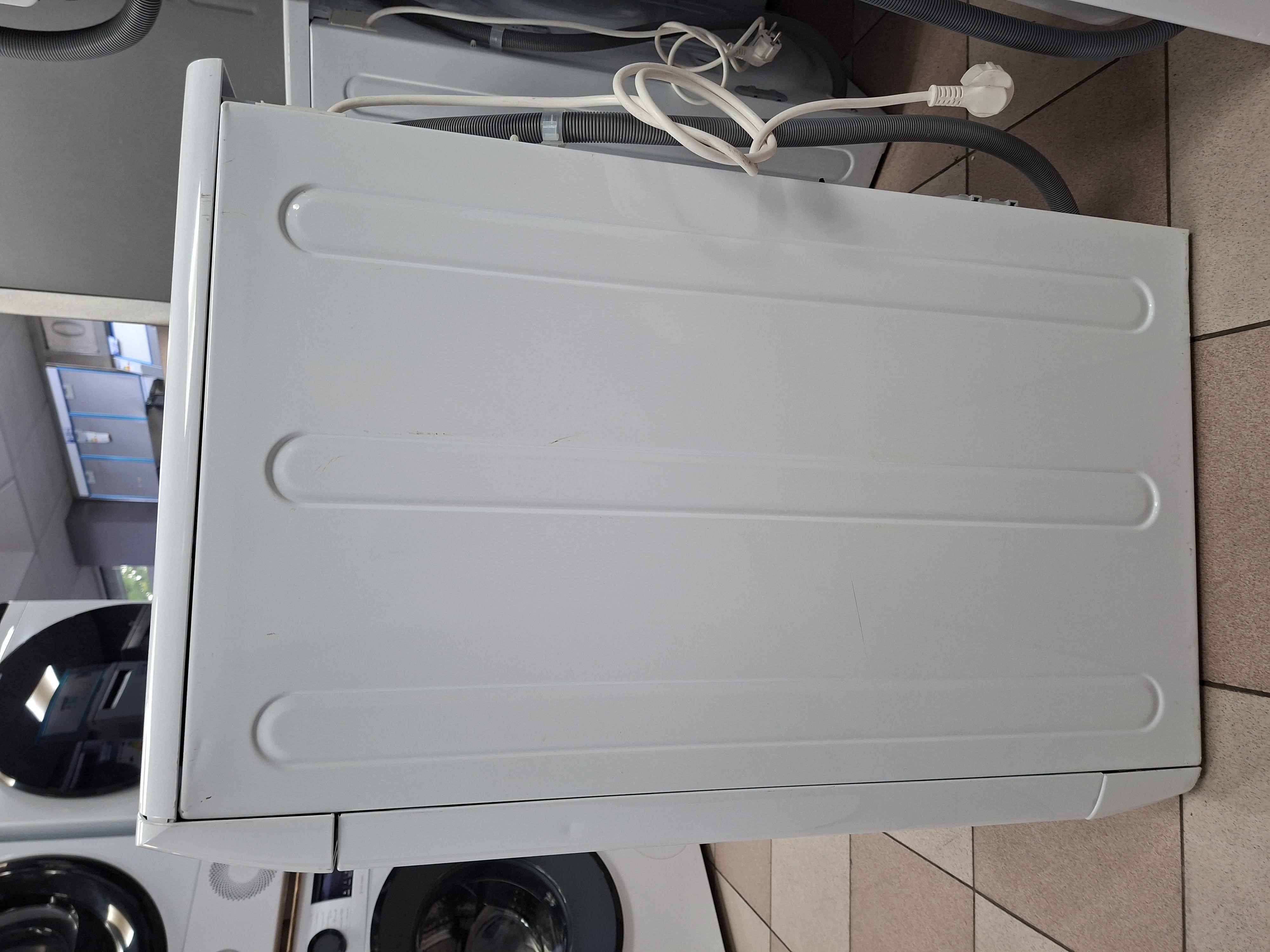 Masina za pranje i susenje vesa Privileg PWWT X 8645 DE , 8+6 kg.