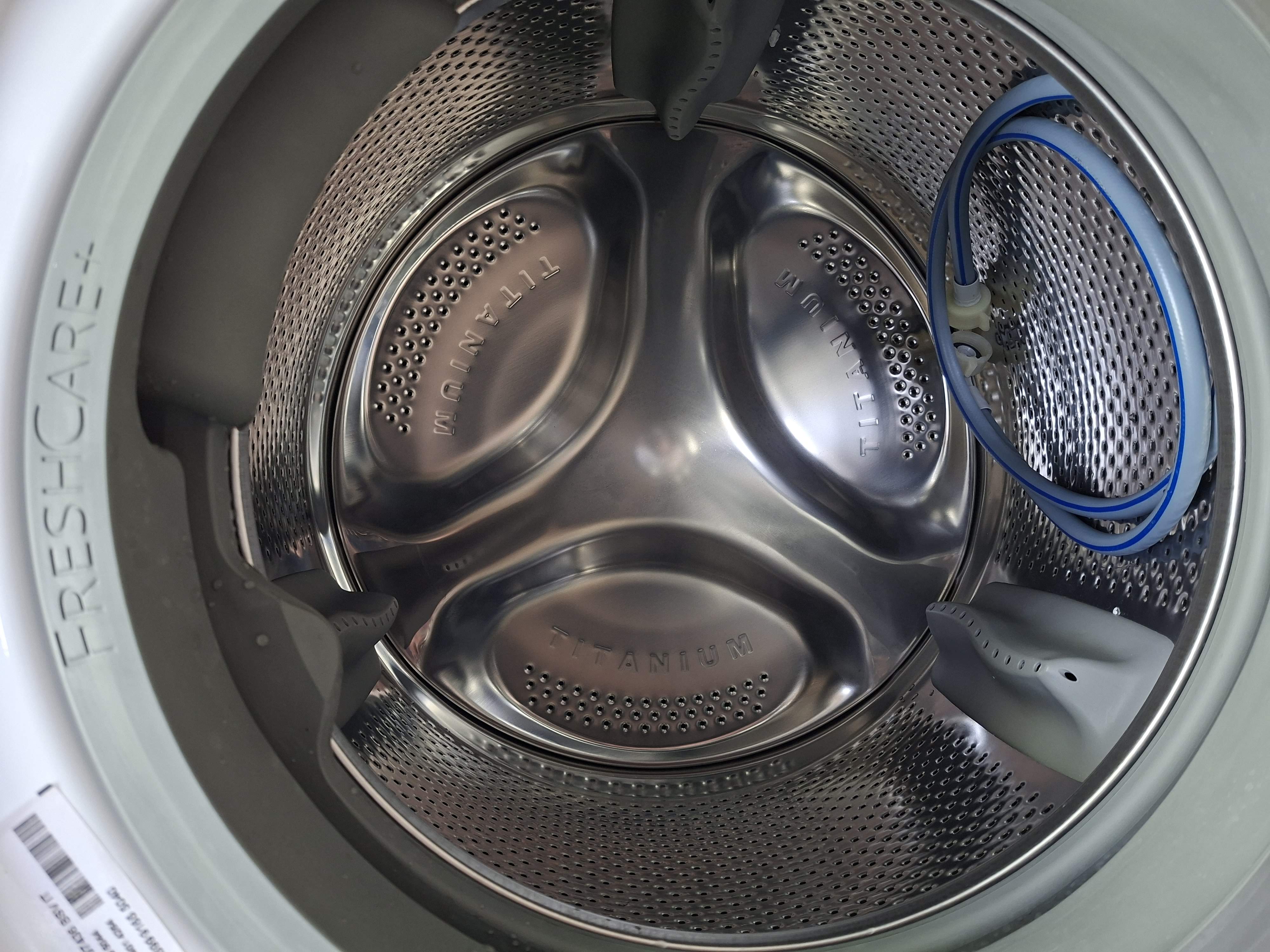 Mašina za pranje i sušenje veša Whirlpool FFWDD 107436BSV IT