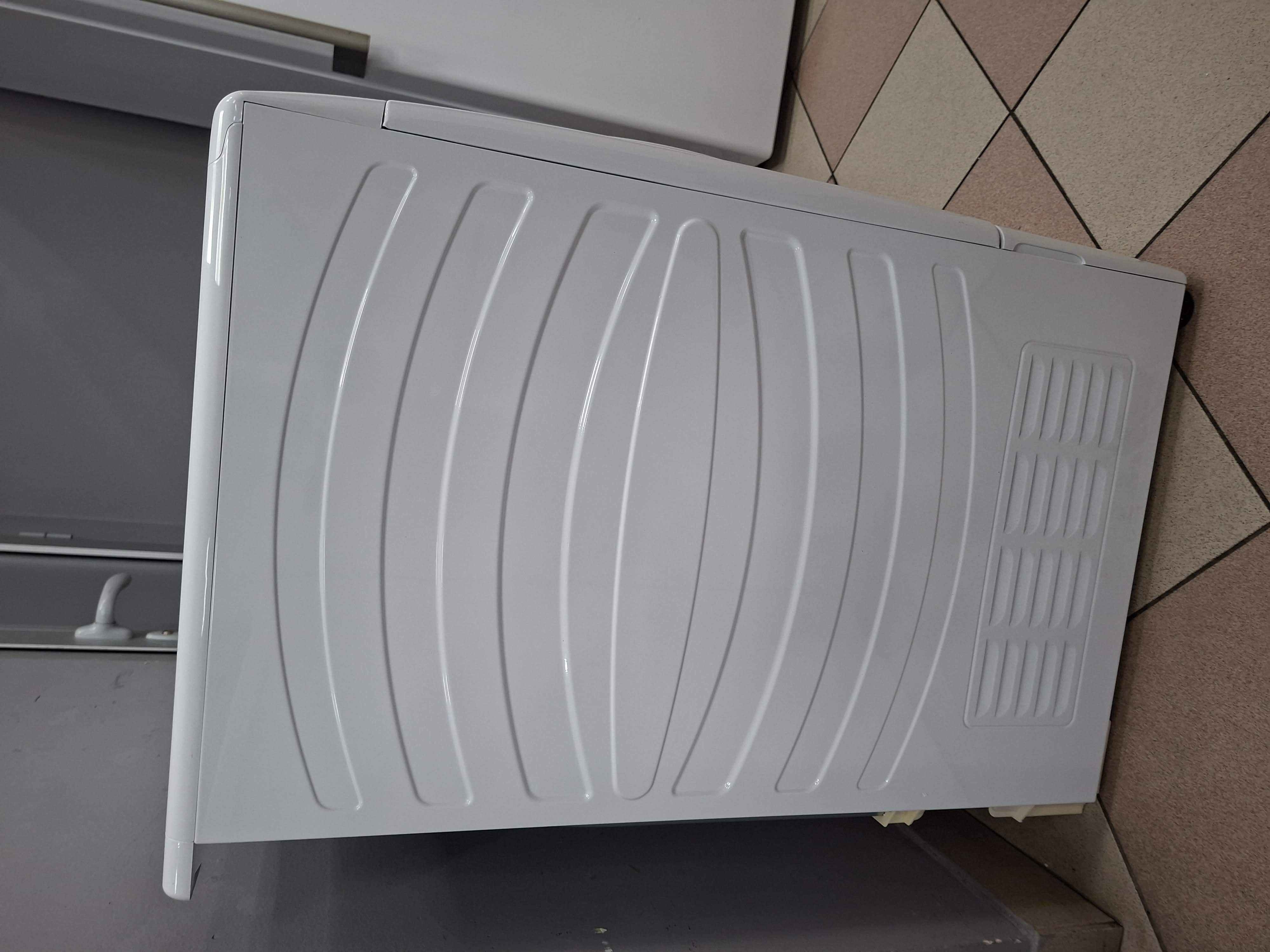 Mašina za sušenje veša Candy CSE C8LF-S , 8kg