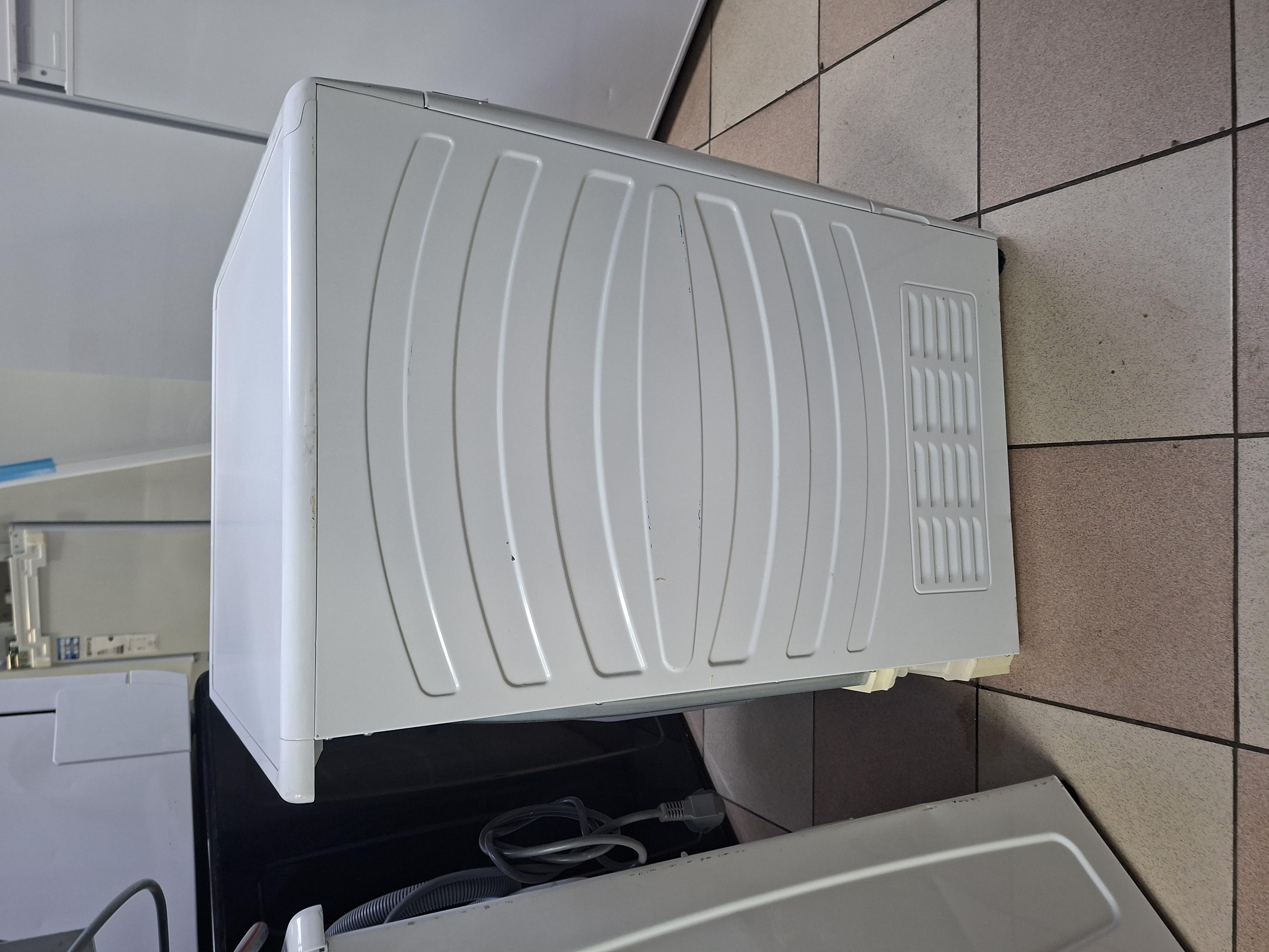 Mašina za sušenje veša Candy CSOE C8DG-S , 8 kg