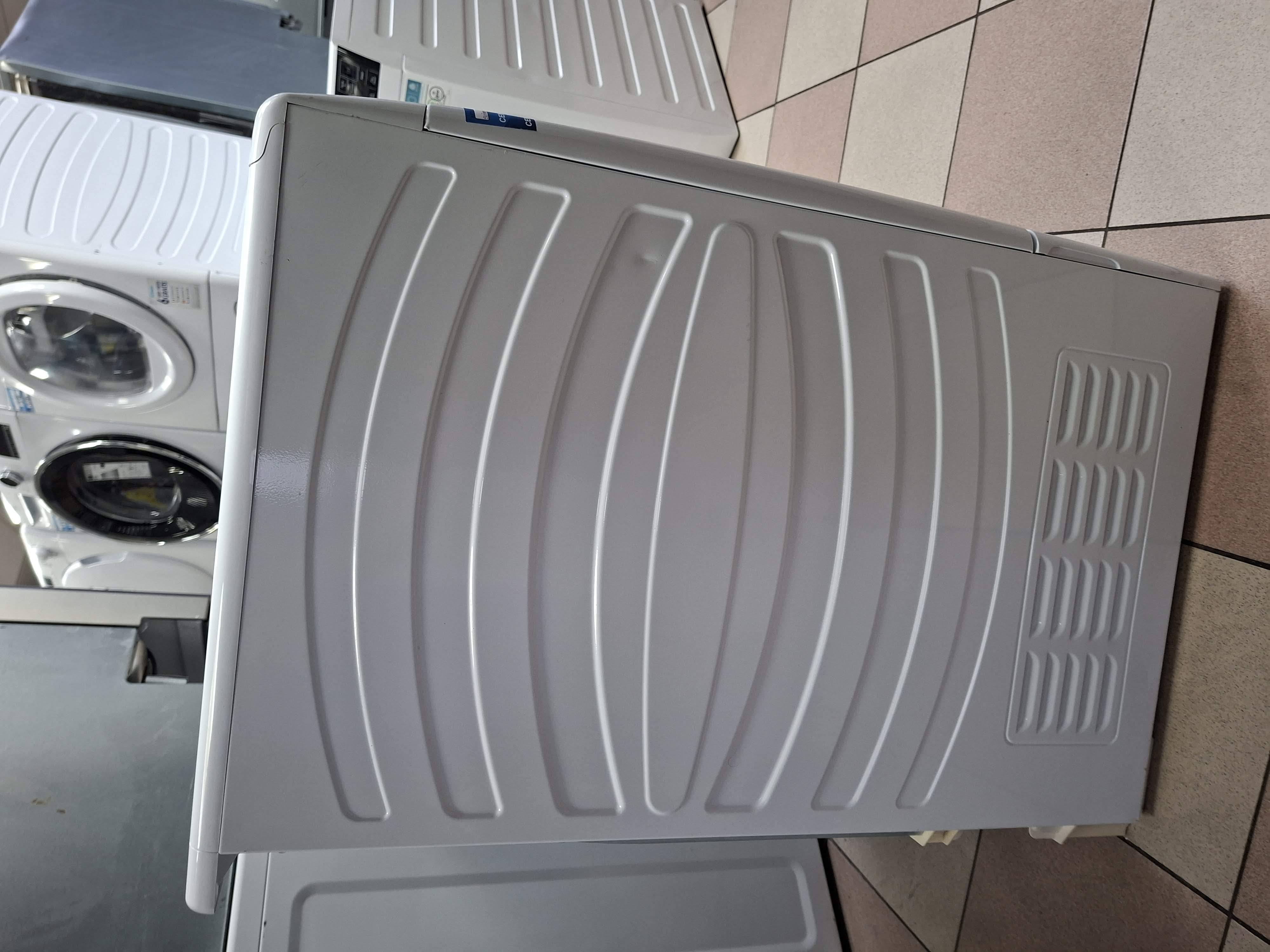 Mašina za sušenje veša Candy CSOE C9DG-S , 9 kg