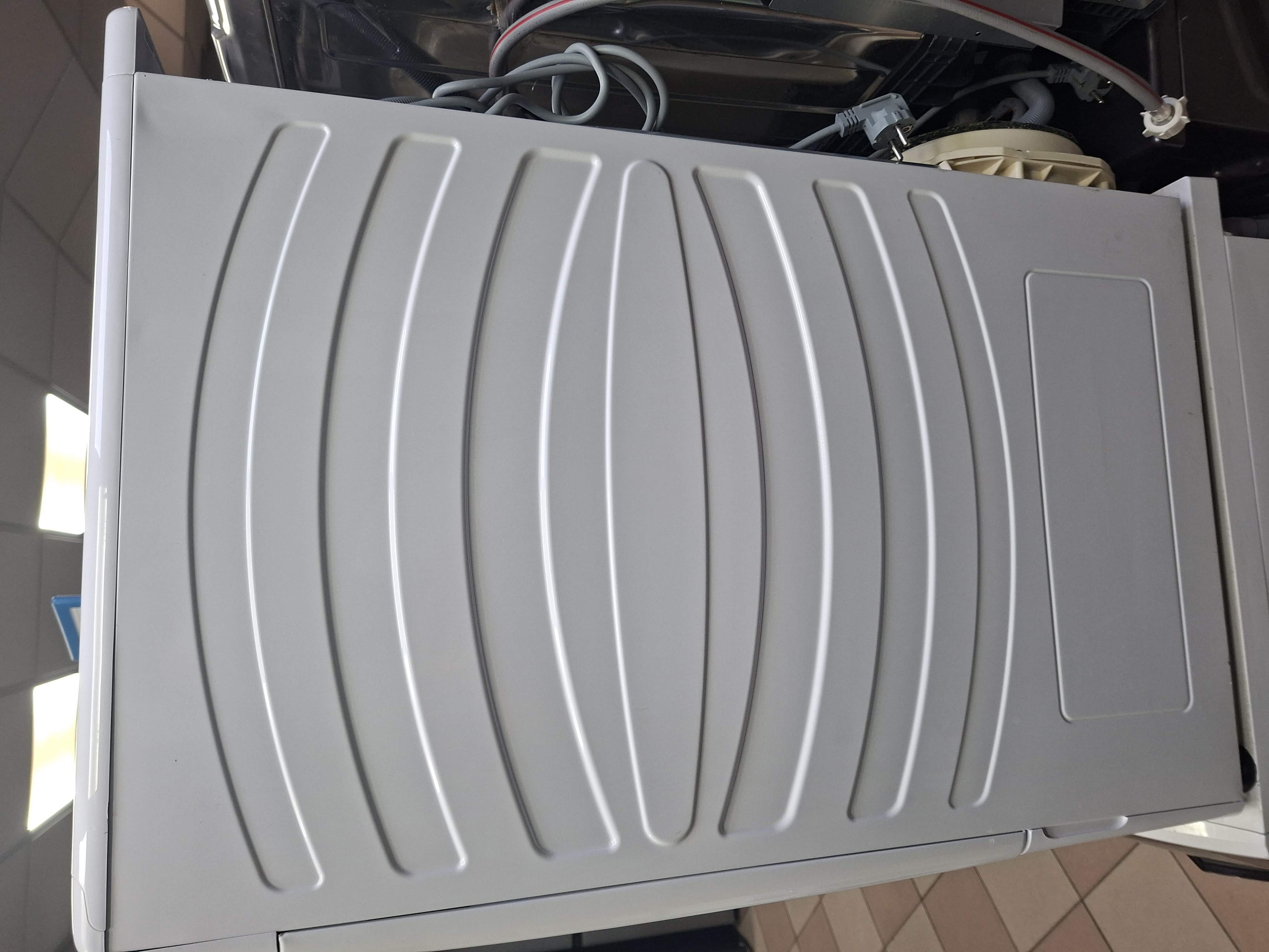 Mašina za sušenje veša Candy CSOE H8A2DE-S , 8kg