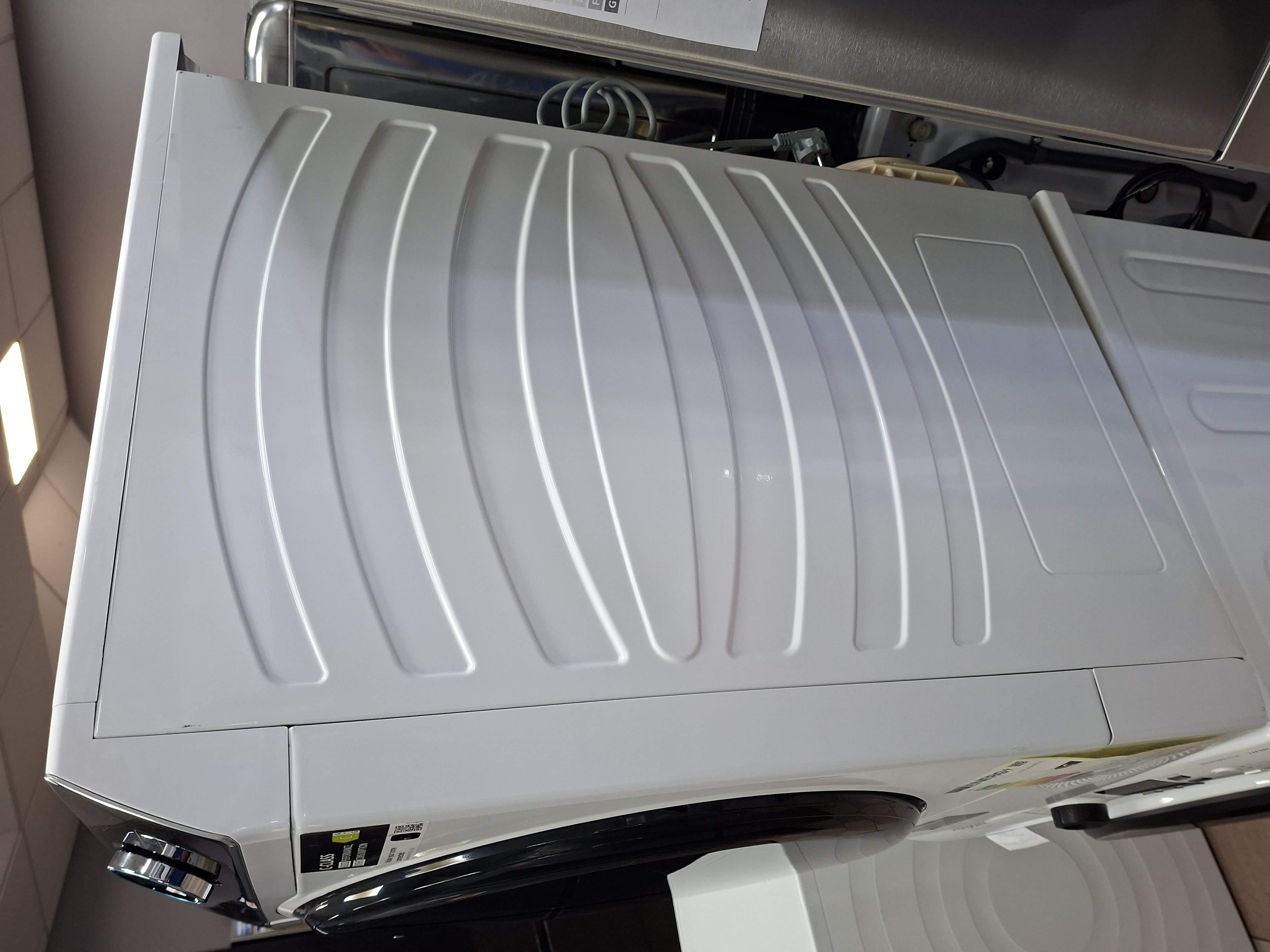 Mašina za sušenje veša Haier HD90-A3959E-S , 9 kg.