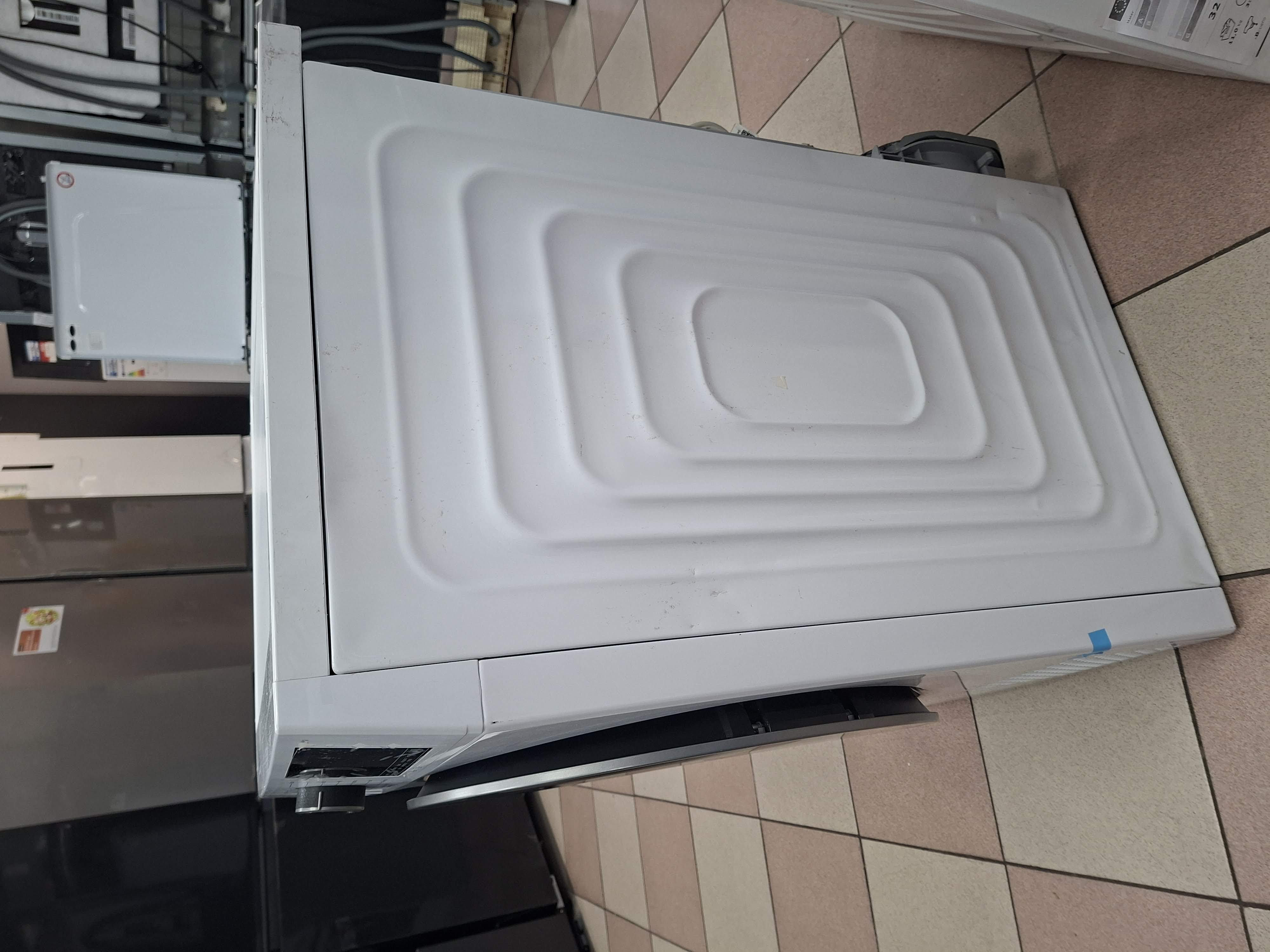 Mašina za sušenje veša Hotpoint HPT 93D BS IT  , 9kg