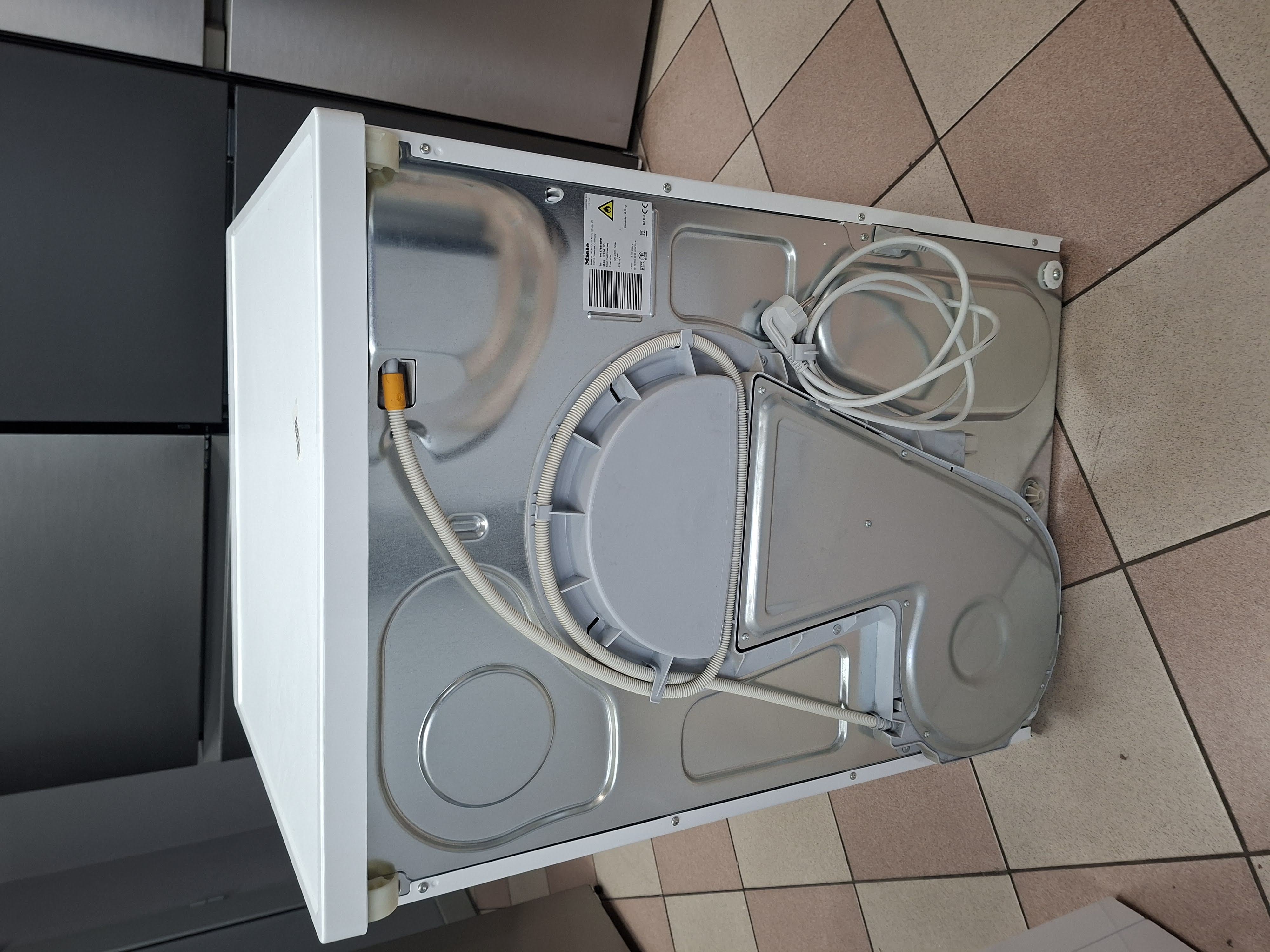 Mašina za sušenje veša Miele TWC220WP ,  8 kg