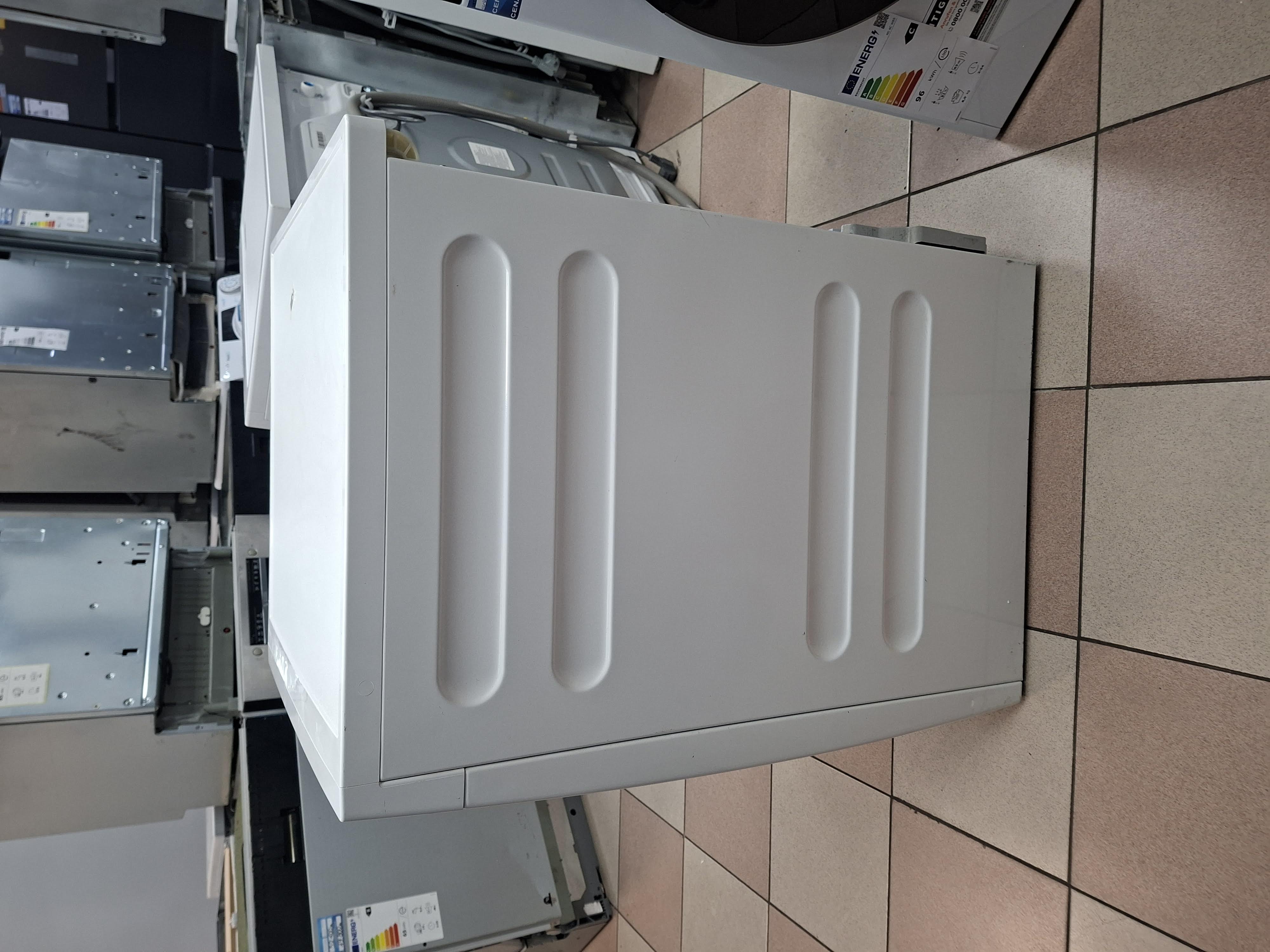 Mašina za sušenje veša Miele TWC220WP ,  8 kg