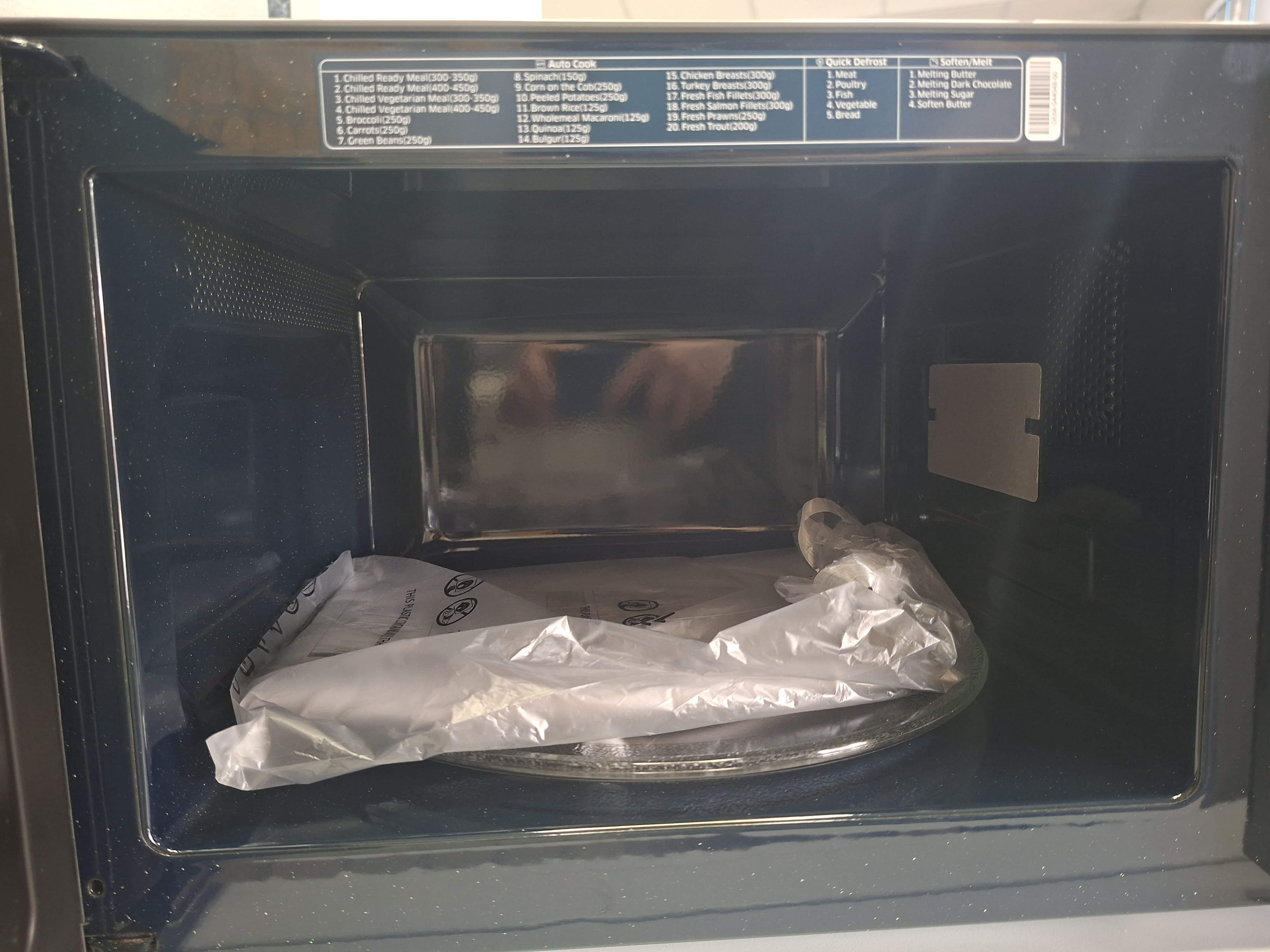 Mikrotalasna Samsung MS23B3515AS/EN , 23L