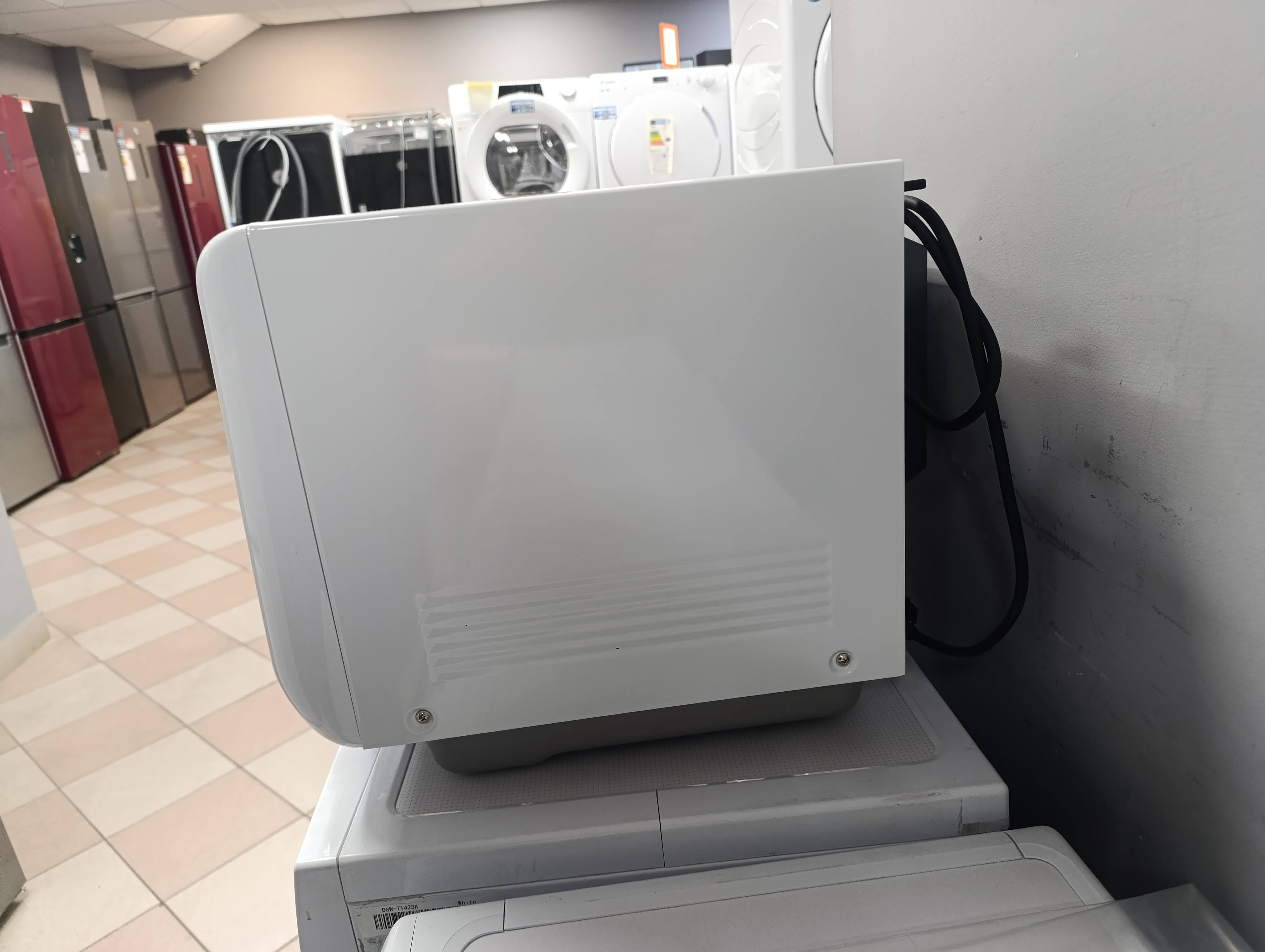 Mikrotalasna Whirlpool CB15/WH CucinaBarilla,29 L