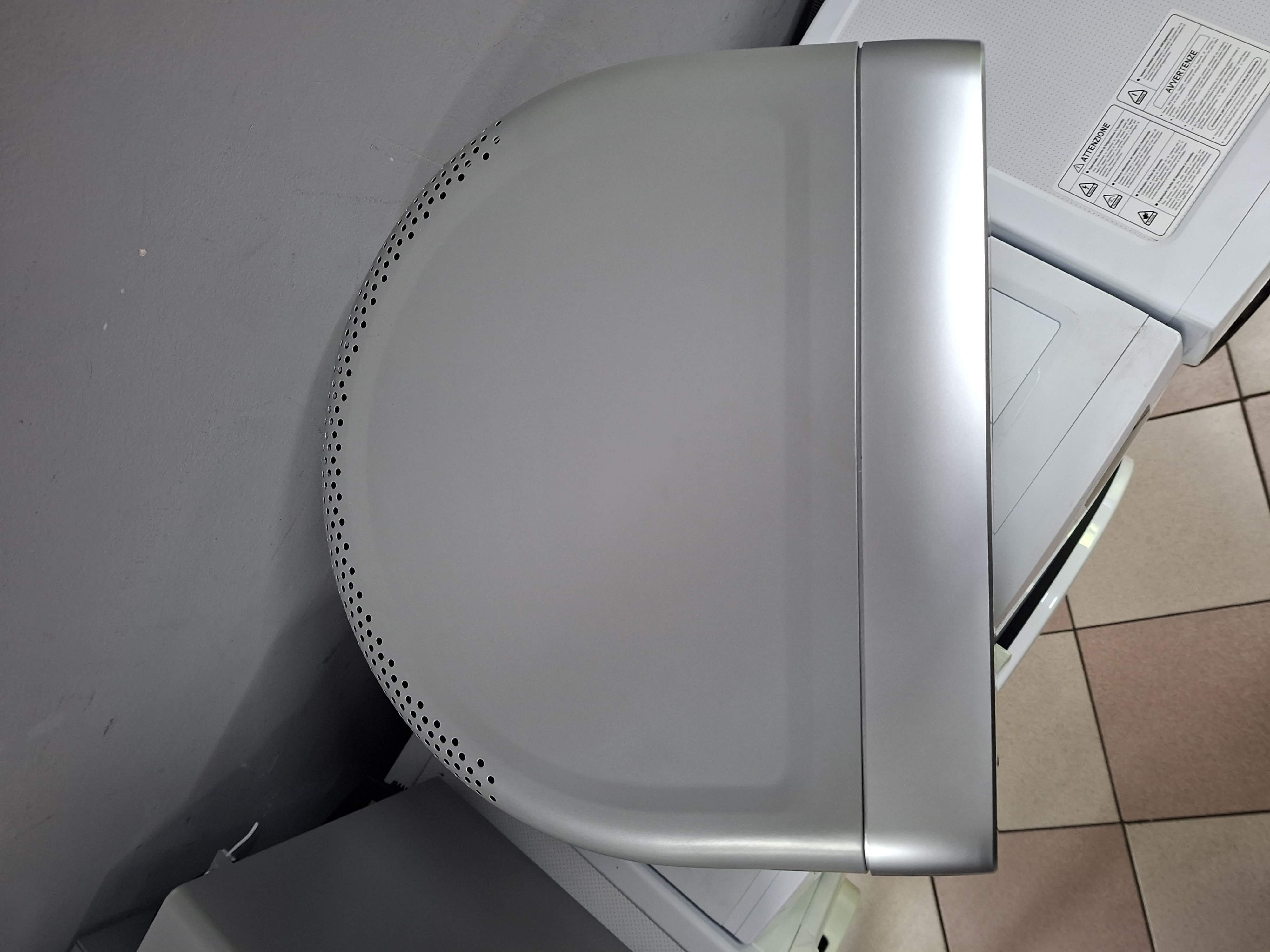 Mikrotalasna Whirlpool MAX 49 WSL