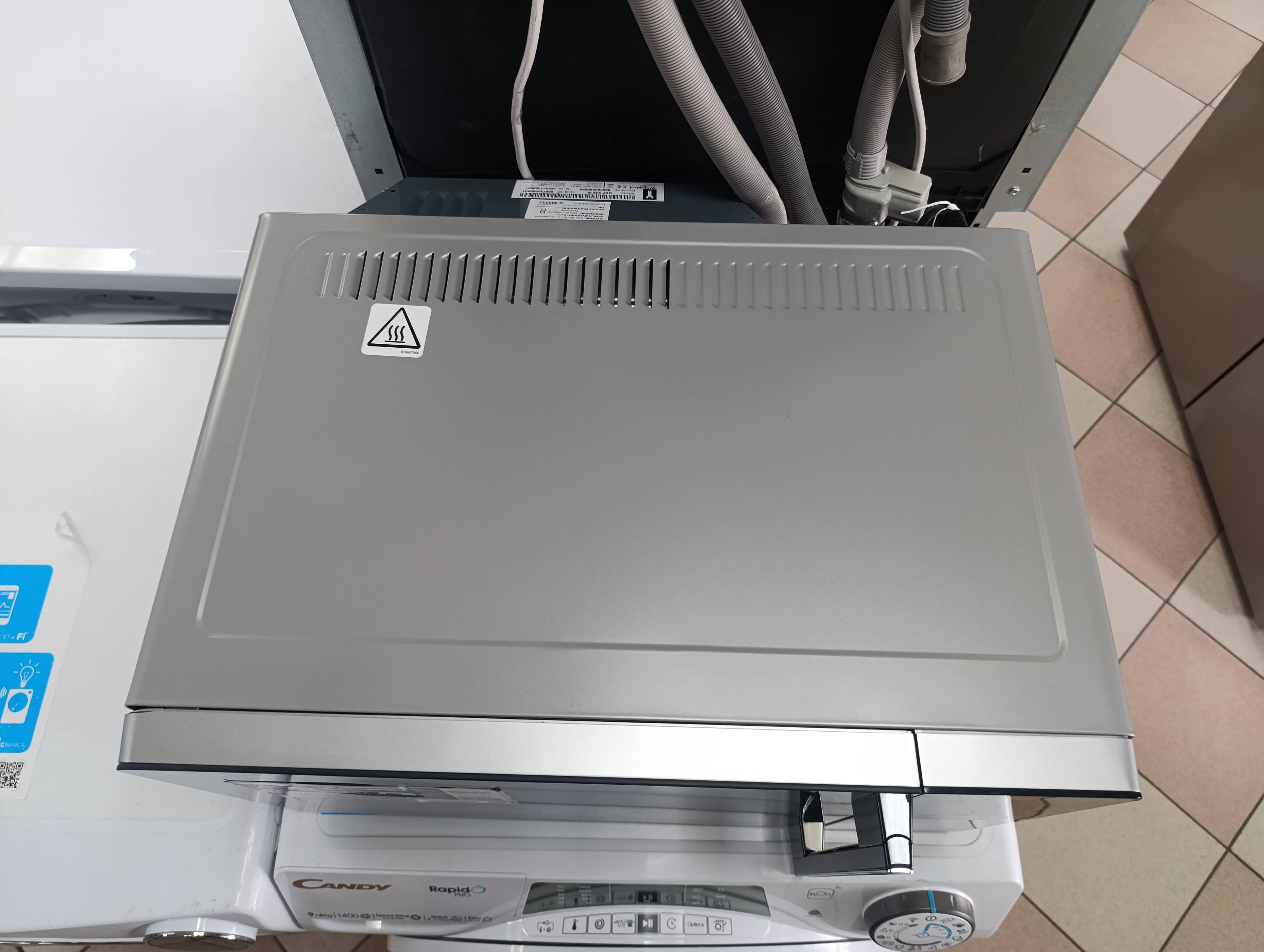 Mikrotalasna Whirlpool MCP 349 SL, 25 L