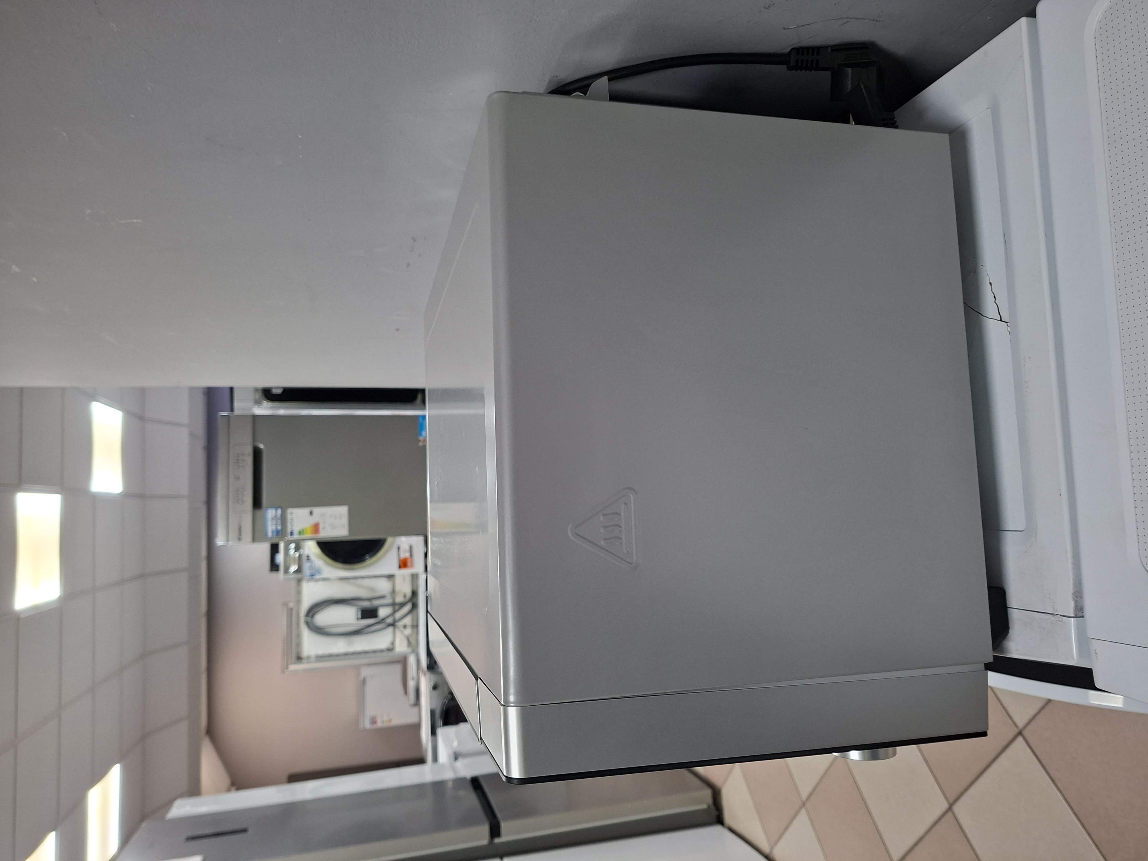 Mikrotalasna Whirlpool MWF 259 SB (3), 25L