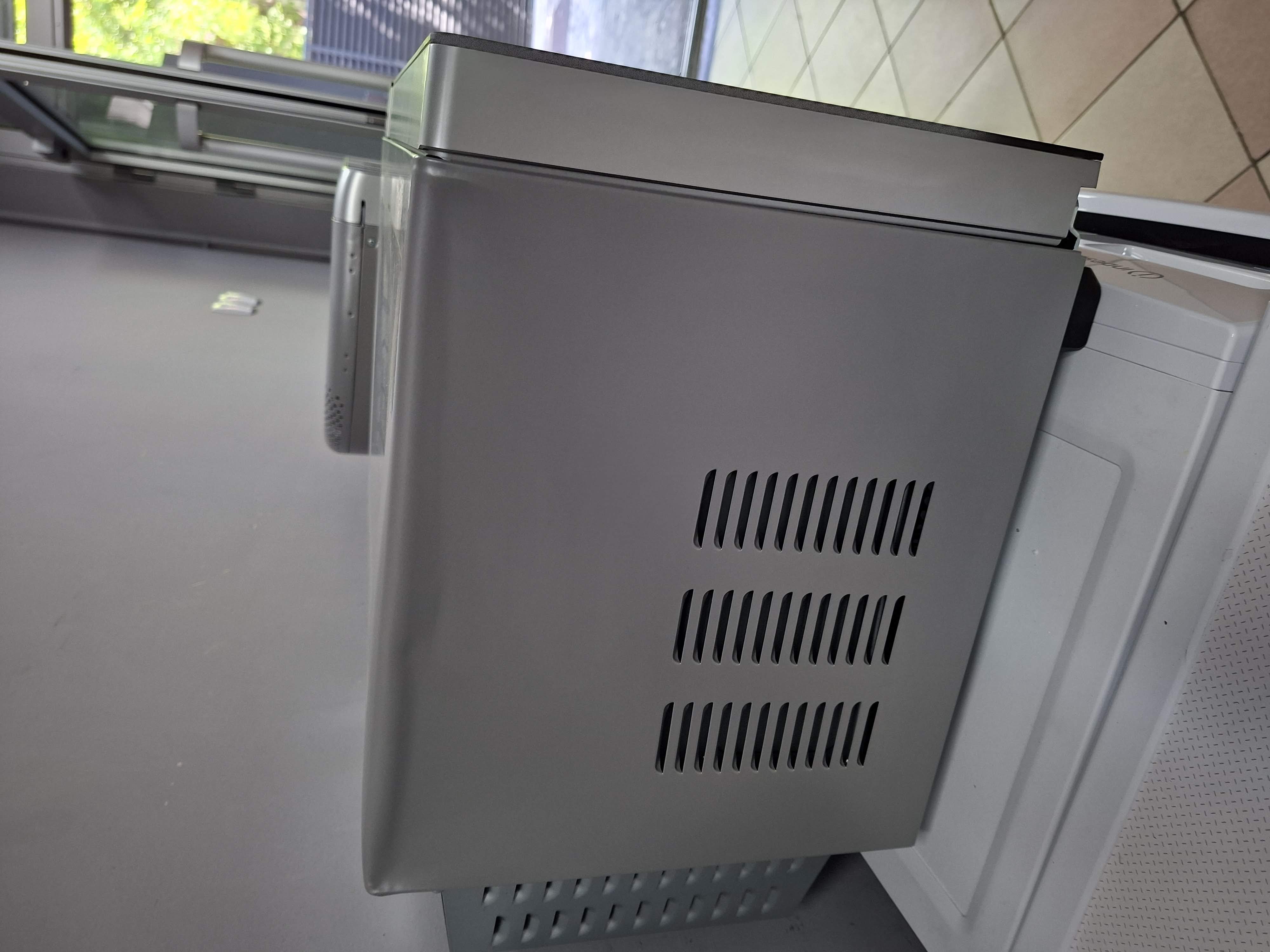 Mikrotalasna Whirlpool MWF 259 SB, 25L