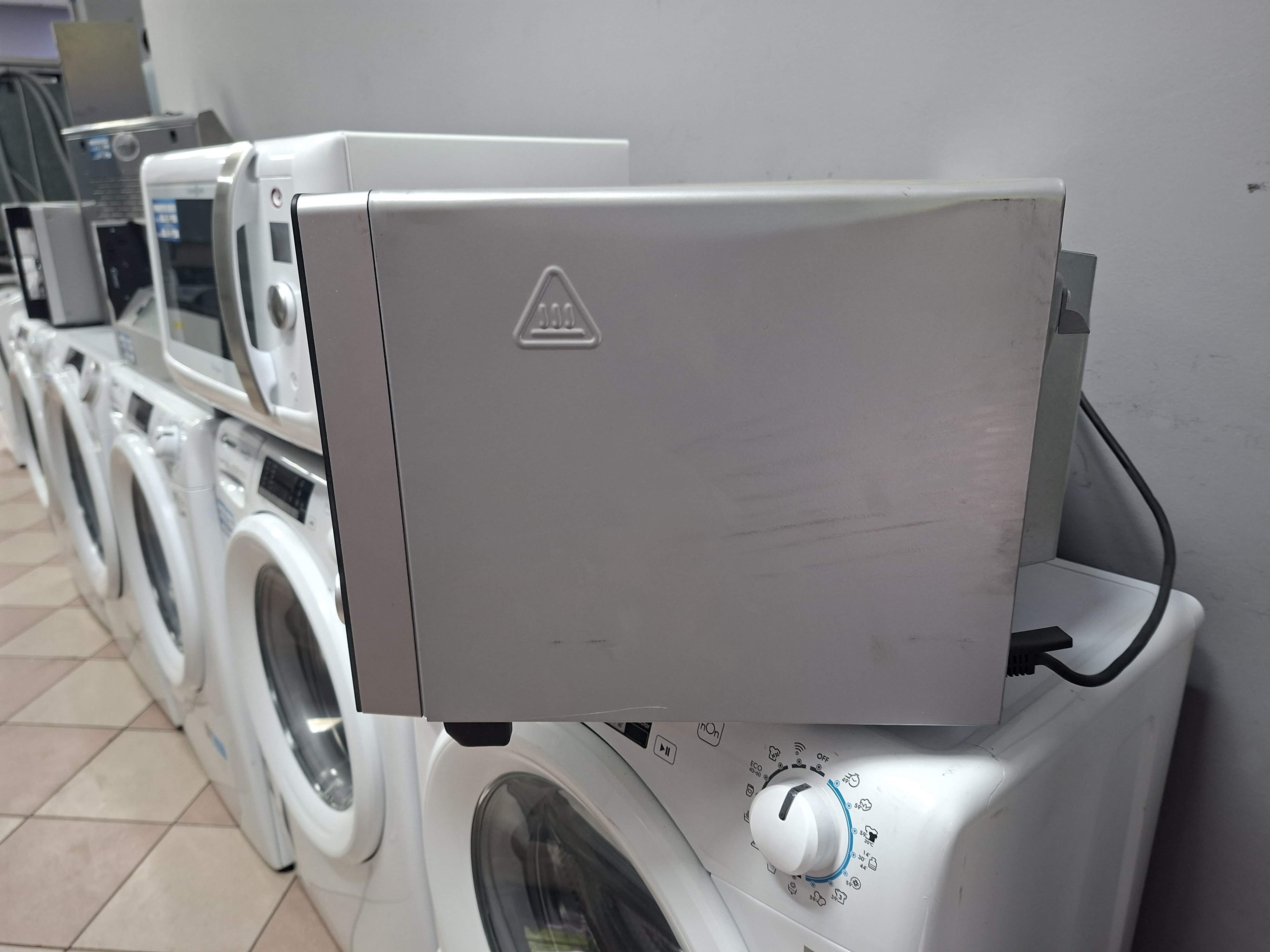 Mikrotalasna Whirlpool MWF 259 SB, 25L