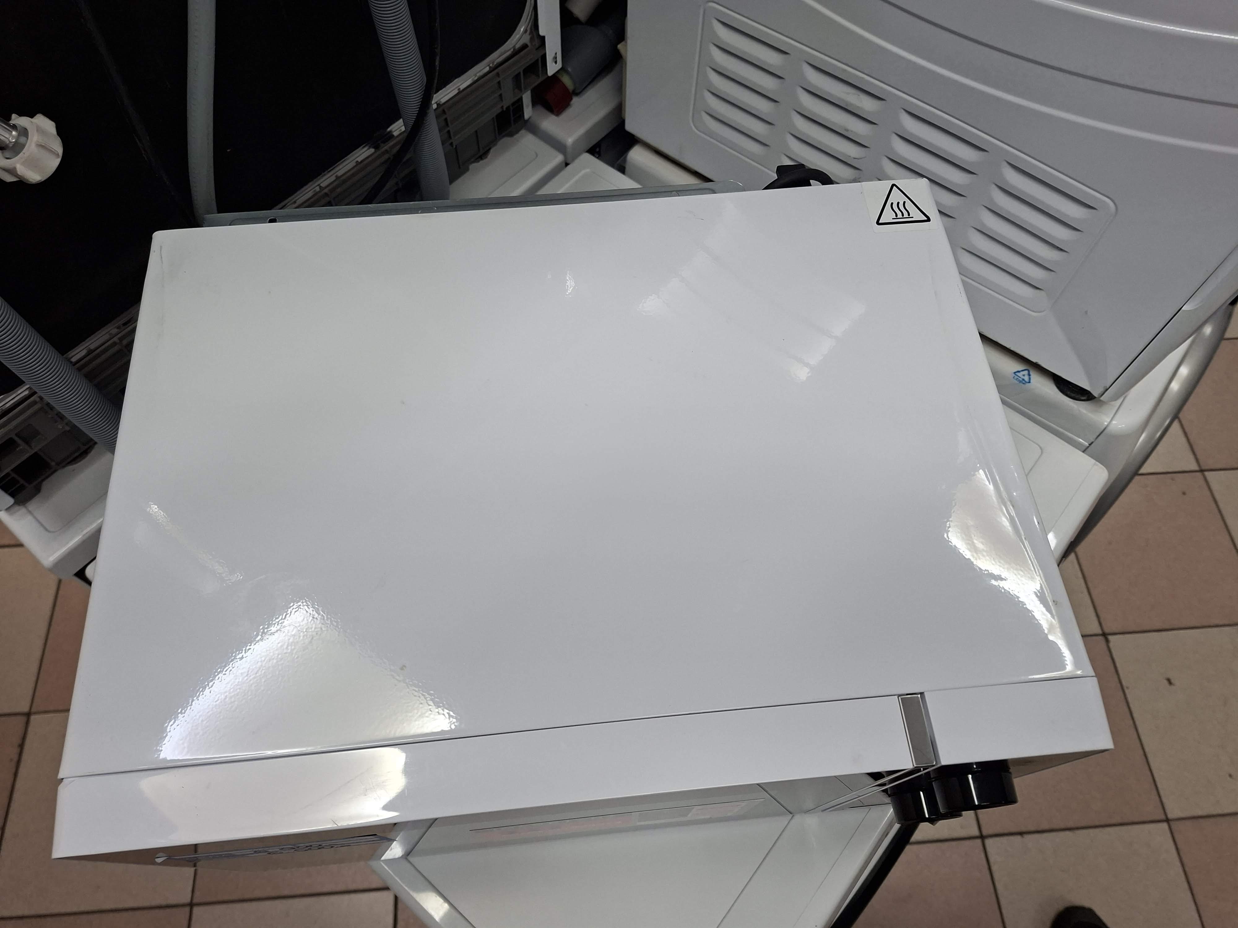 Mikrotalasna Whirlpool MWP 103 W , 20L