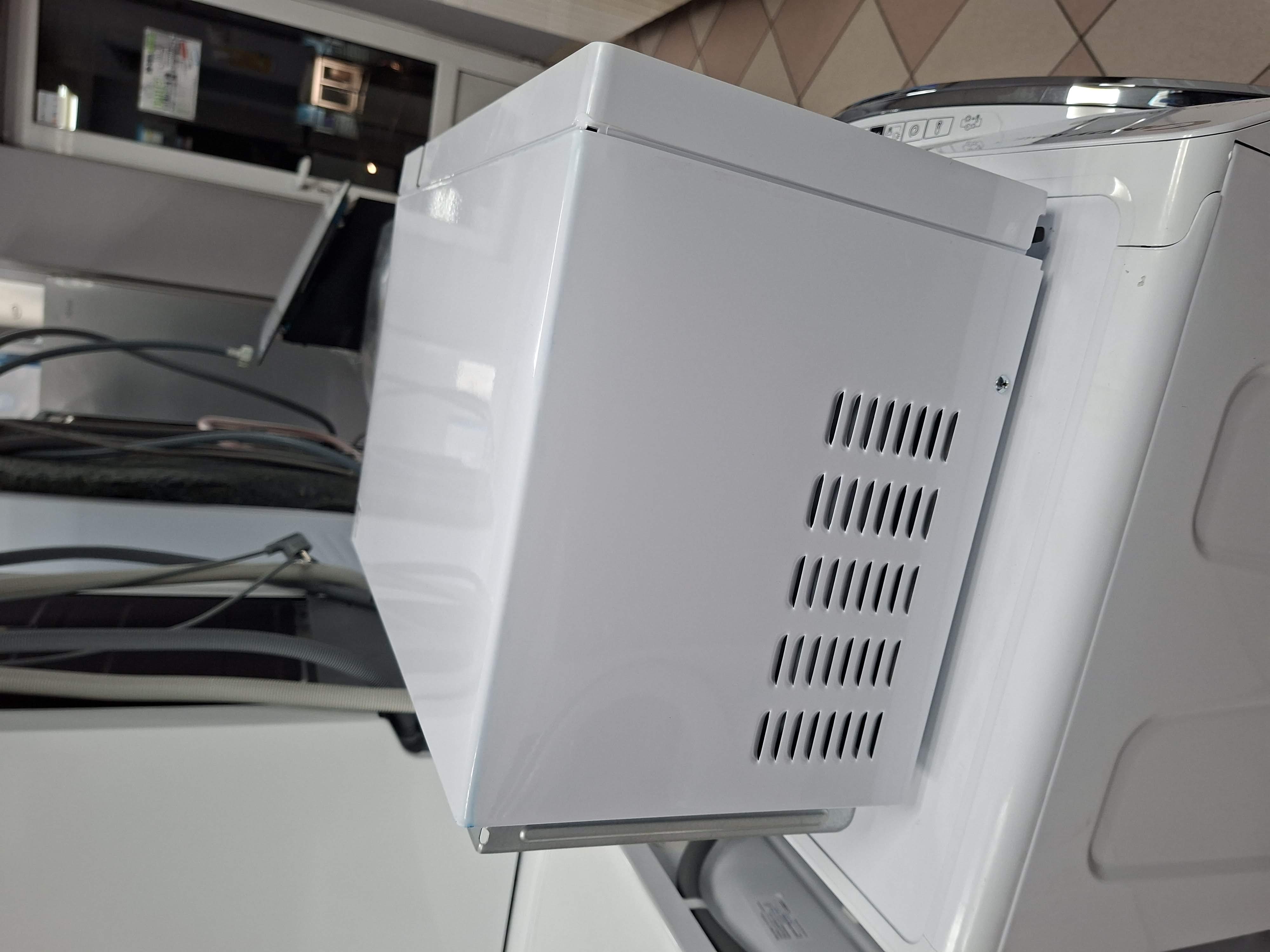 Mikrotalasna Whirlpool MWP 203 W , 20L