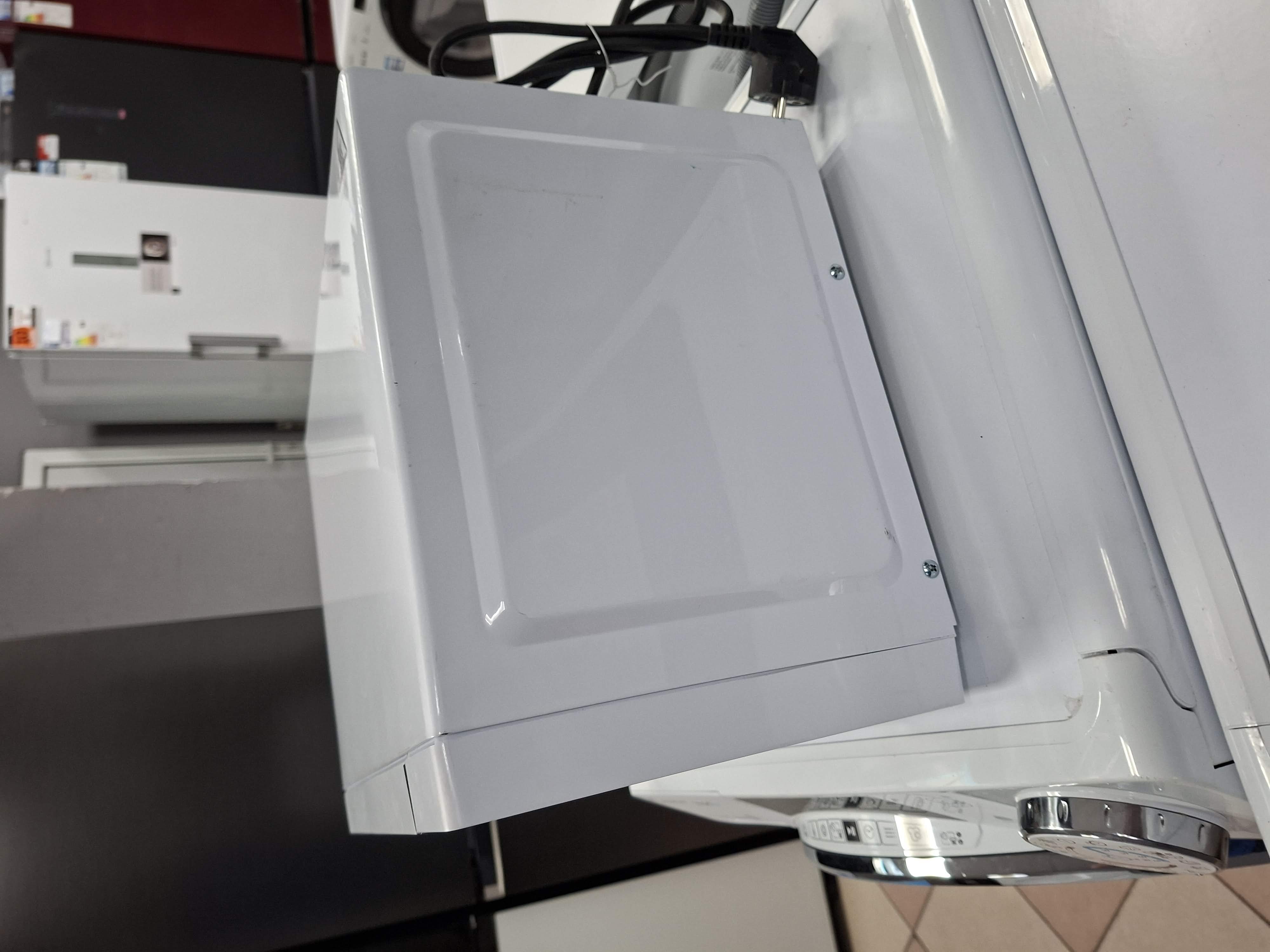 Mikrotalasna Whirlpool MWP 203 W , 20L