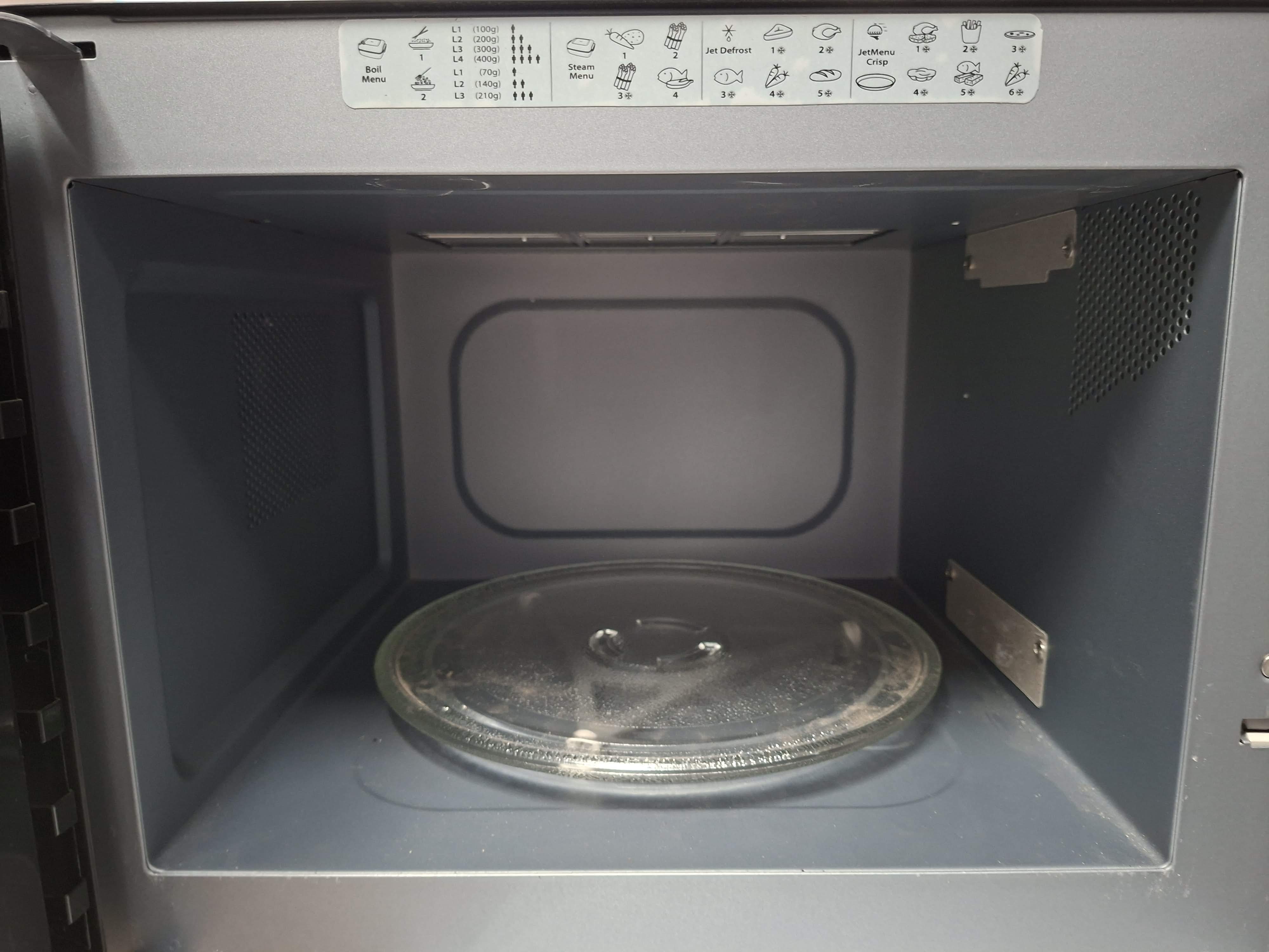 Mikrotalasna Whirlpool Whirlpool JC 216 SL, 30L