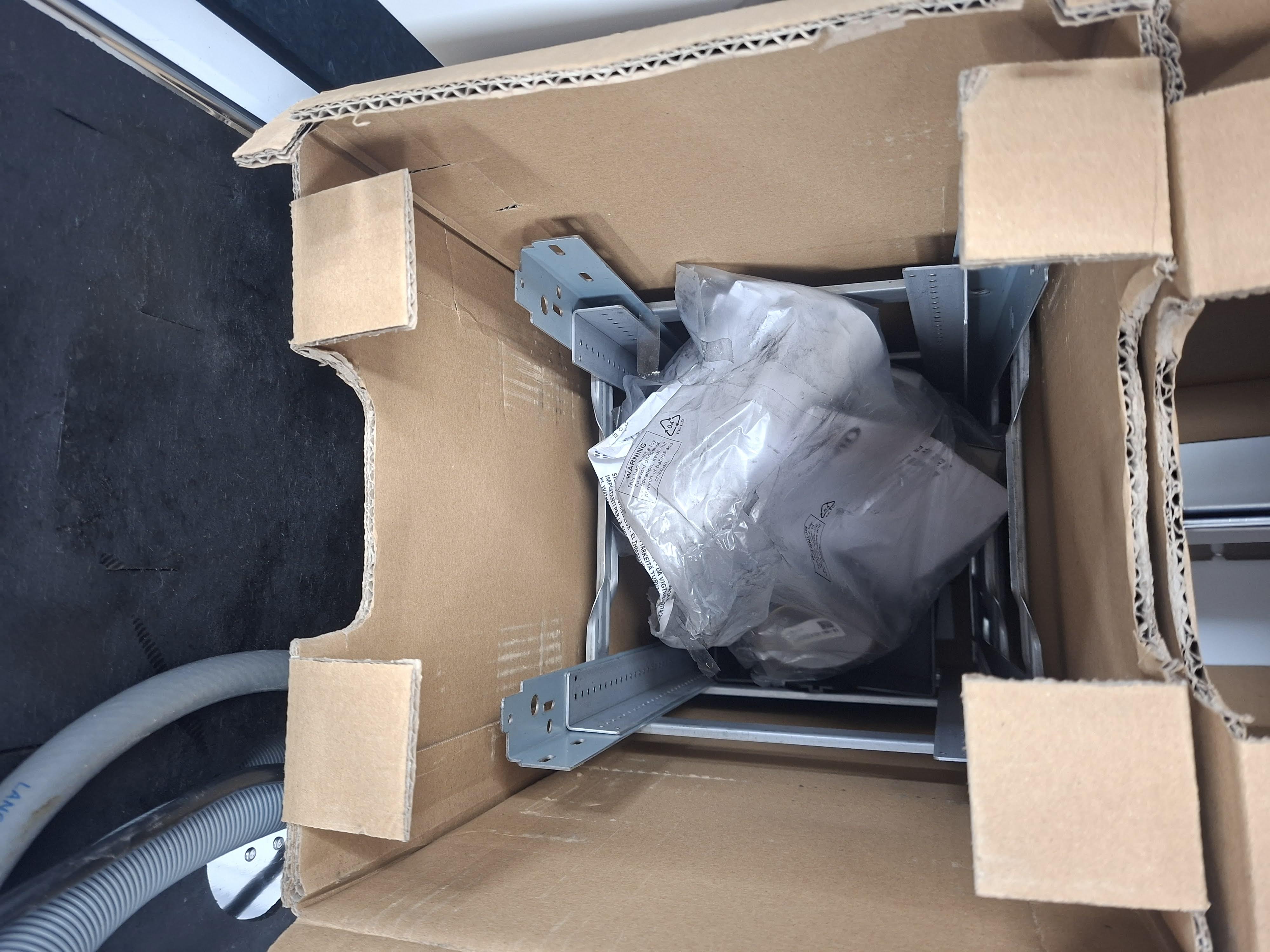 Ostrvski aspirator Bauknecht DBIF 93 LB X 