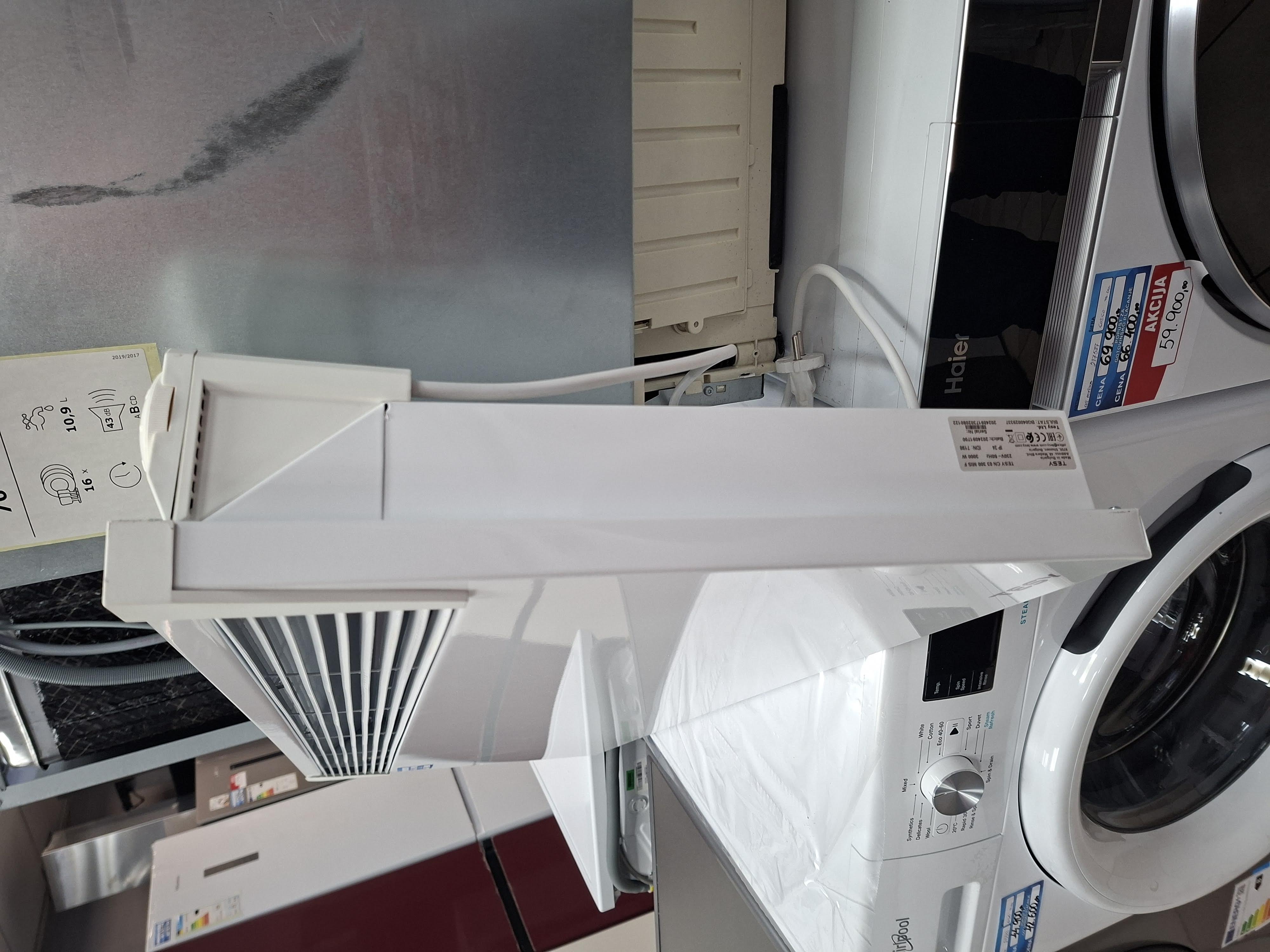 Panelni Radijator TESY CN03 300 MIS F