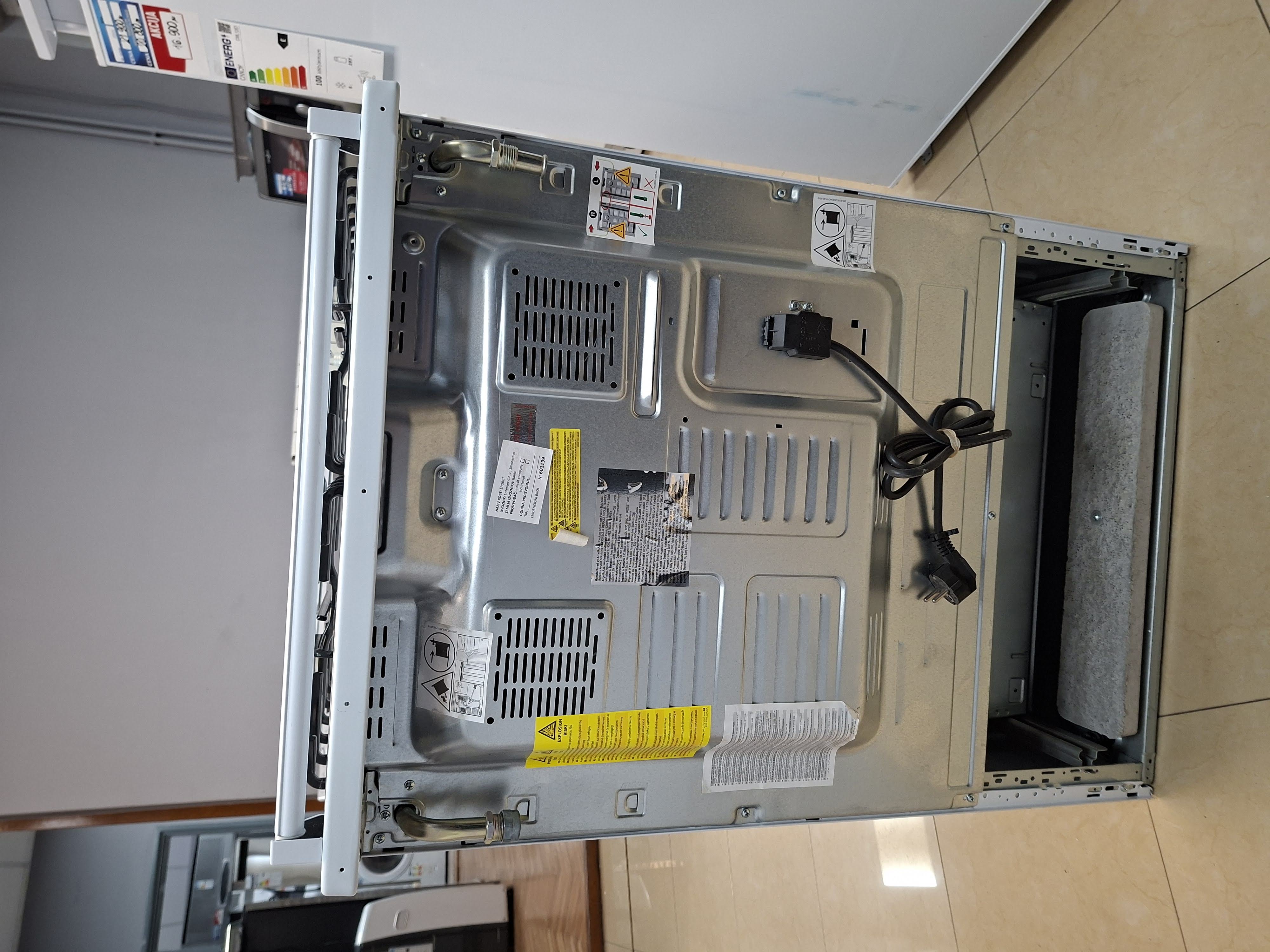 Plinski šporet Beko FSM62320DWS, 60cm