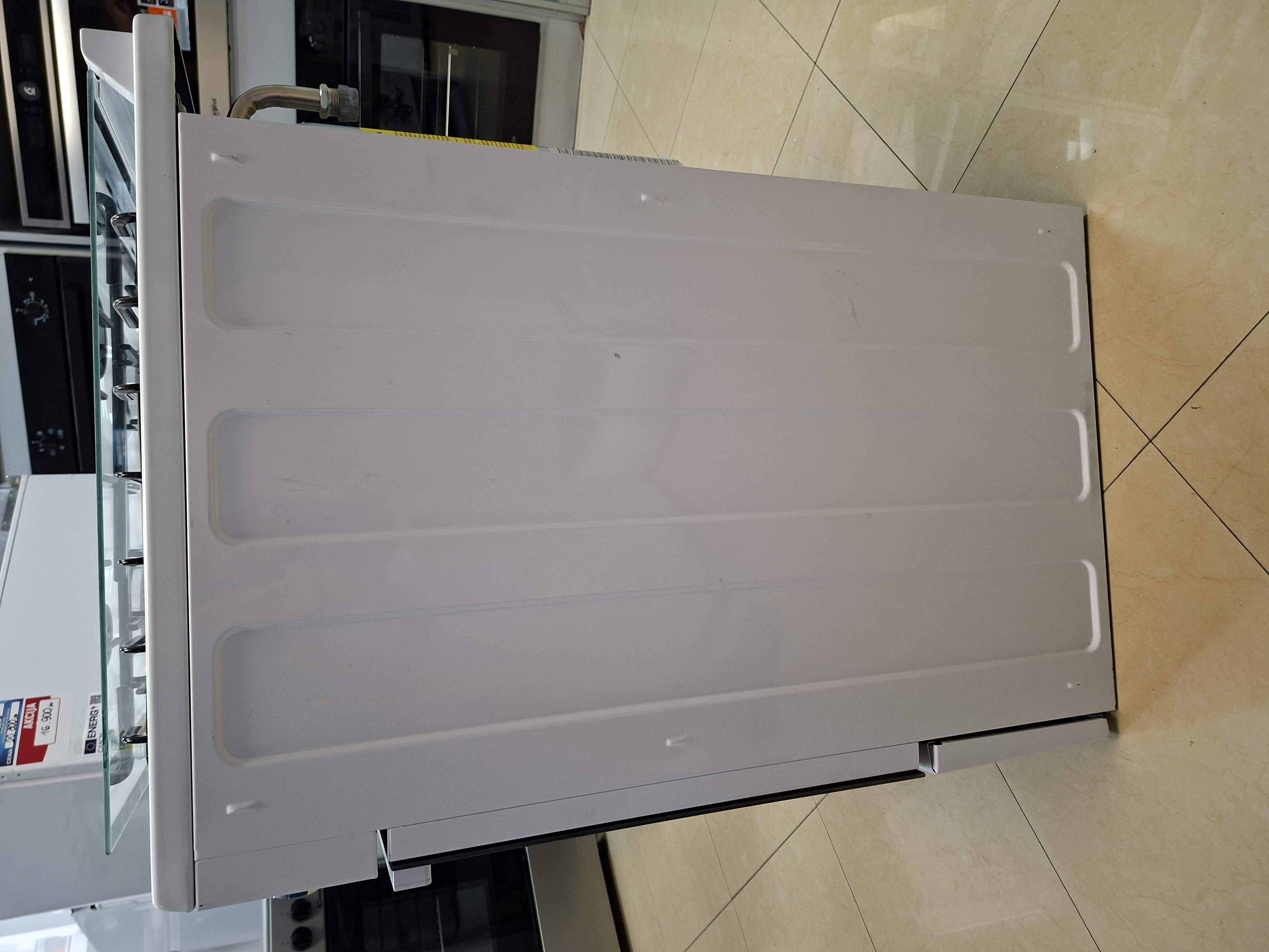 Plinski šporet Beko FSM62320DWS, 60cm