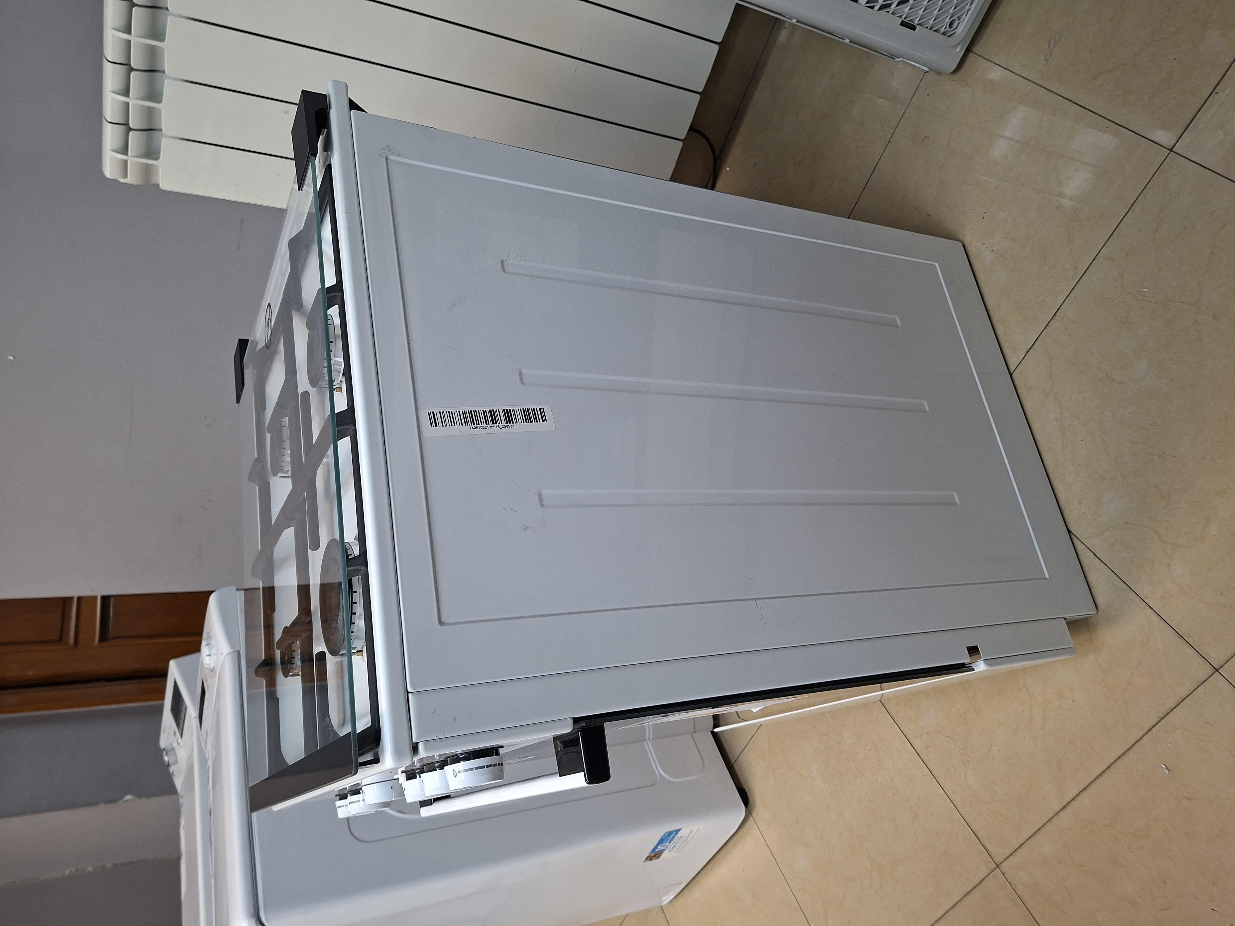 Plinski Šporet Gorenje GG5WF , 50 cm.