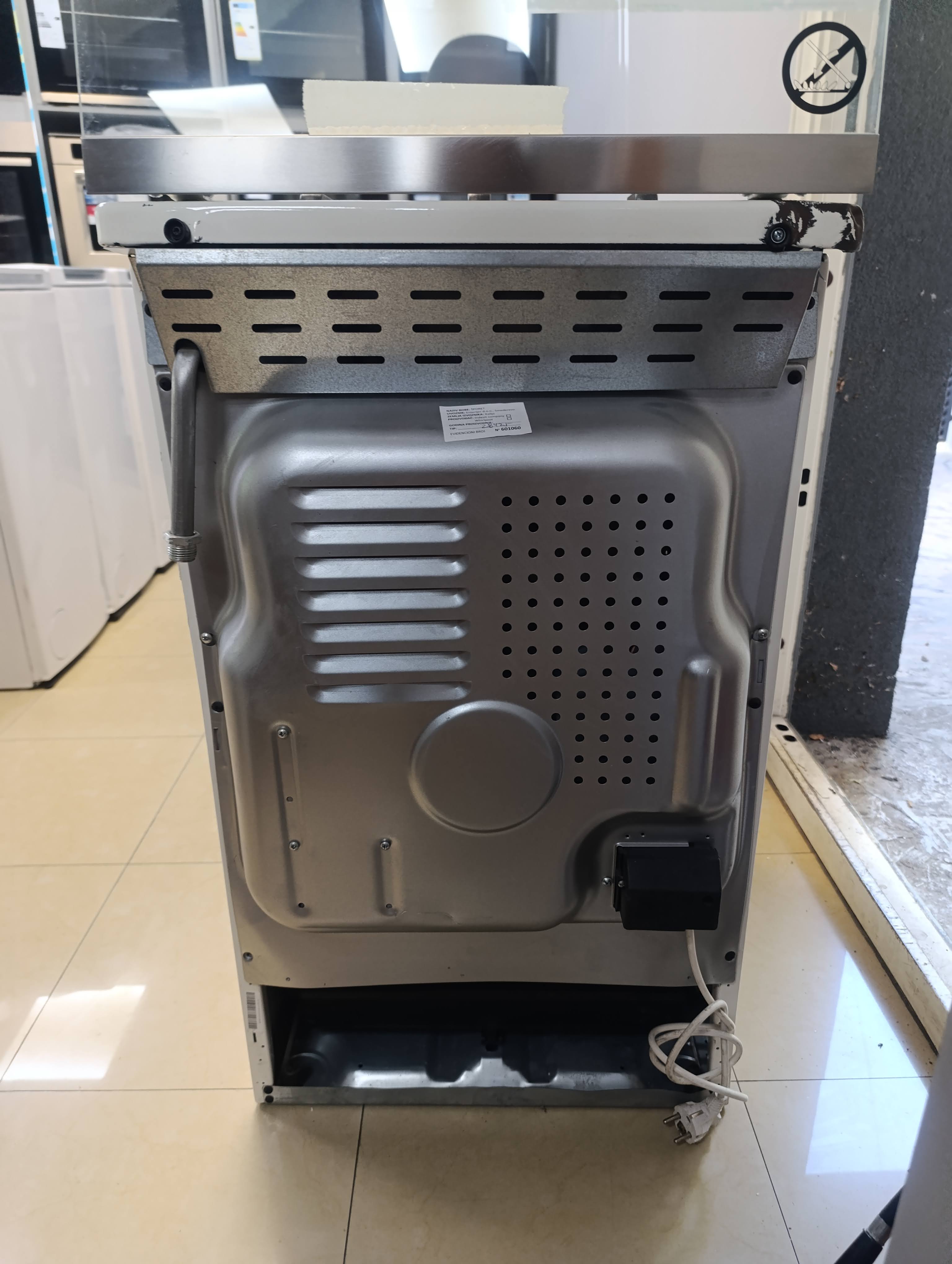 Plinski Sporet Indesit IS5G1MMJ/E, 68L