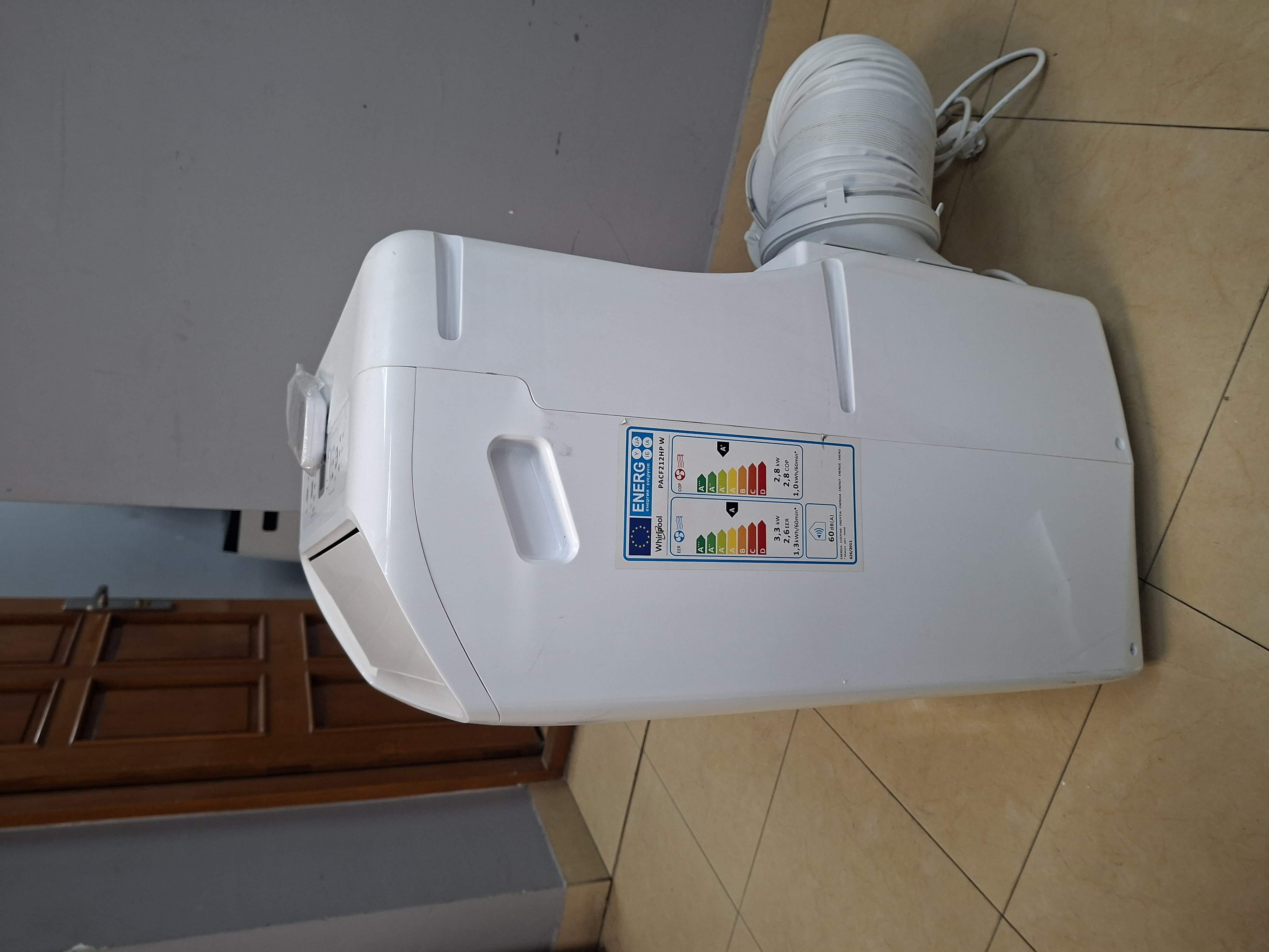Pokretna klima Whirlpool PACF212HP W, 12000 btu