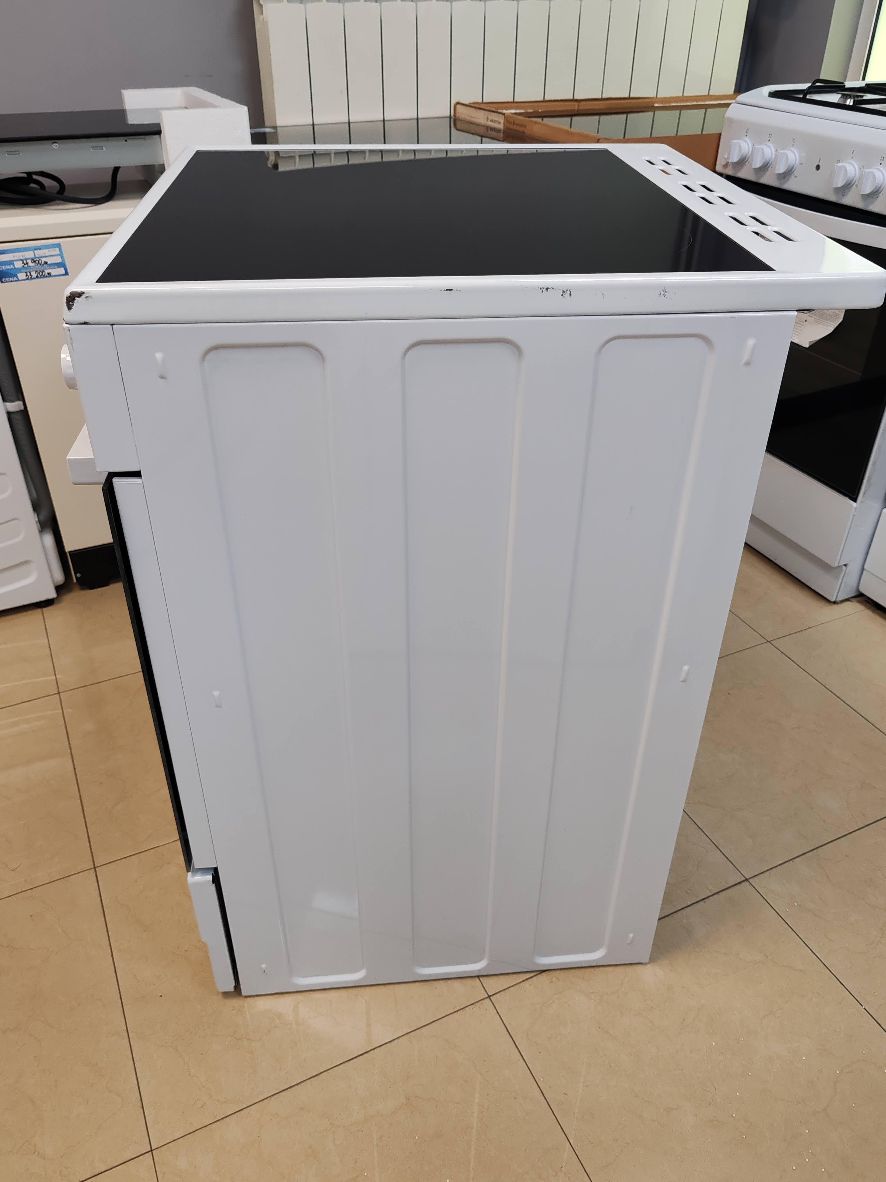 Šporet Beko FSE 67300 GW , 60 cm.